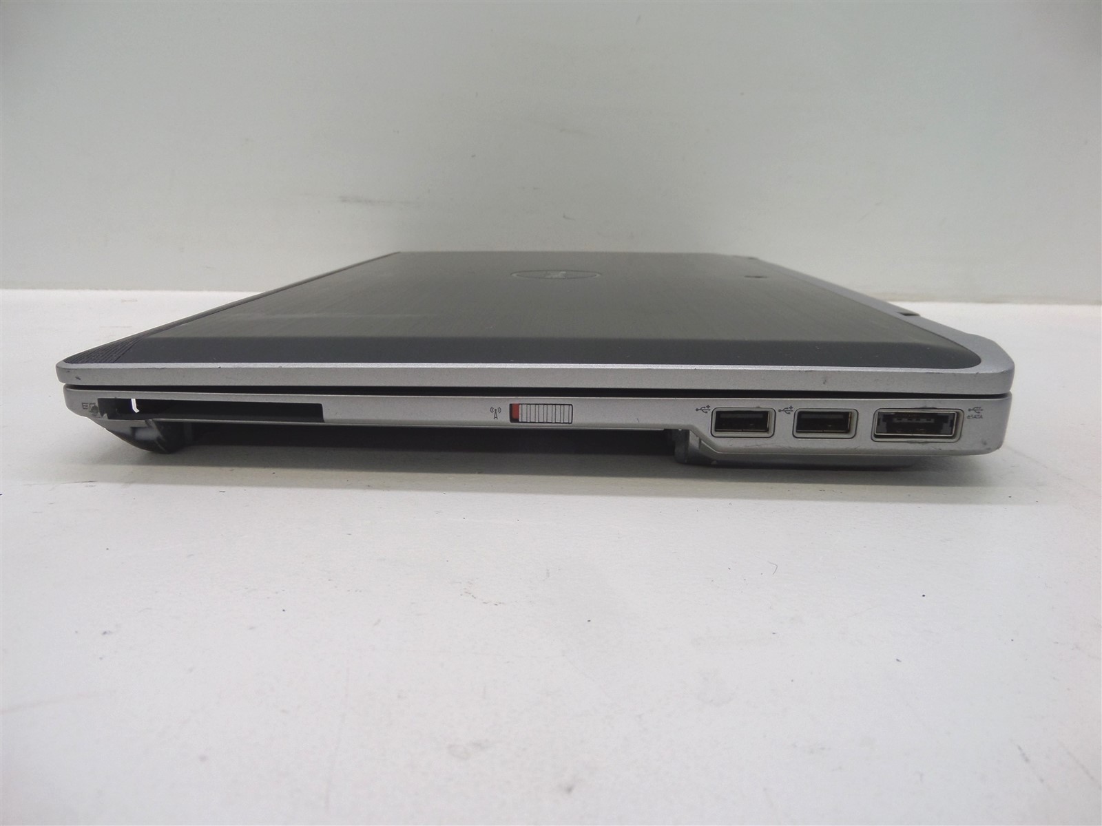 Dell Latitude E6420 14″ Laptop Intel Core i5-2520M – No HDD – Various Issues