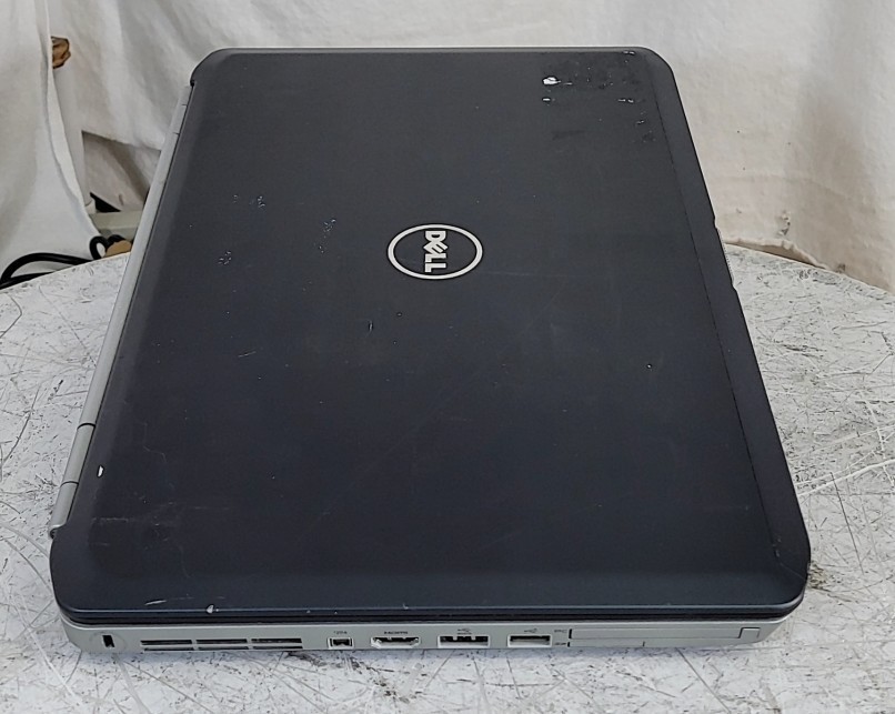 DELL LATITUDE E5520 Laptop Core I5-2520M 3GB 250GB SEE NOTES