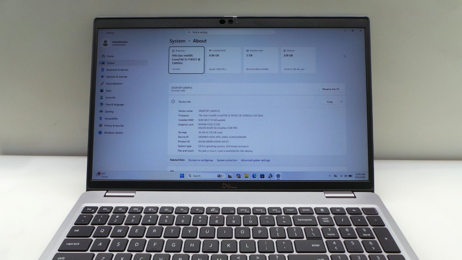 Dell Latitude 3560 | 15.6″ | i5-1145G7 2.60GHz | 8GB RAM 256GB NVMe | WIN 11 PRO