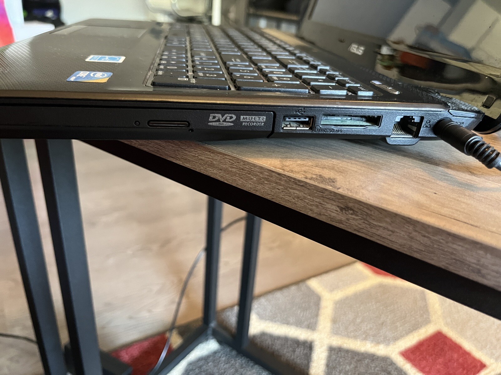 ASUS K52F 15.6″ Intel Core i3 M370 2.40ghz 4GB RAM 500GB HDD – NO BATTERY
