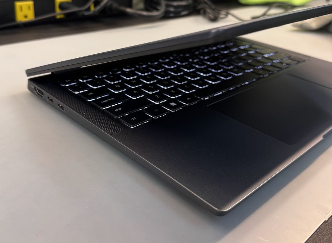 Dell Latitude 7440 14″ INTEL CORE i7-1365U 512GB SSD 32GB RAM WIN11 LAPTOP *READ