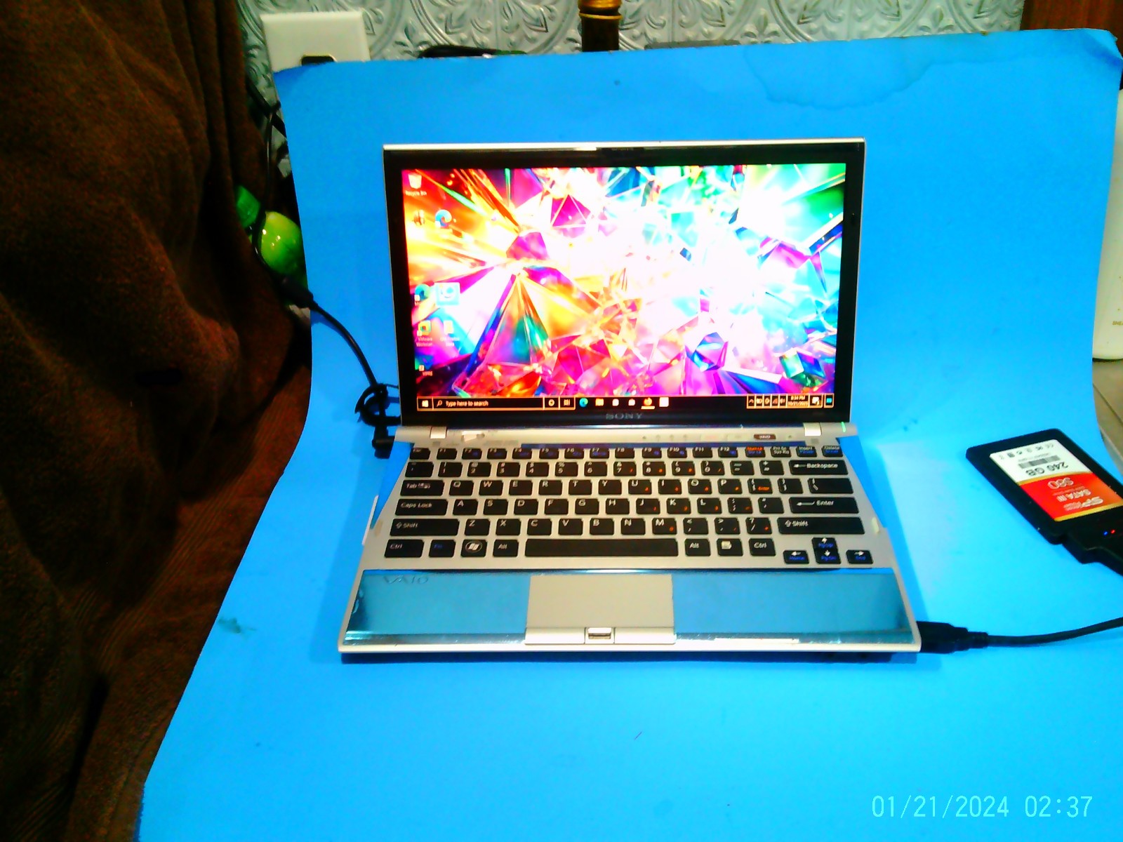 Sony Vaio WATHET BLUE vpcz112gx,i5 2.4-2.93ghz,128-250gbssd,16gb,13.3″hd