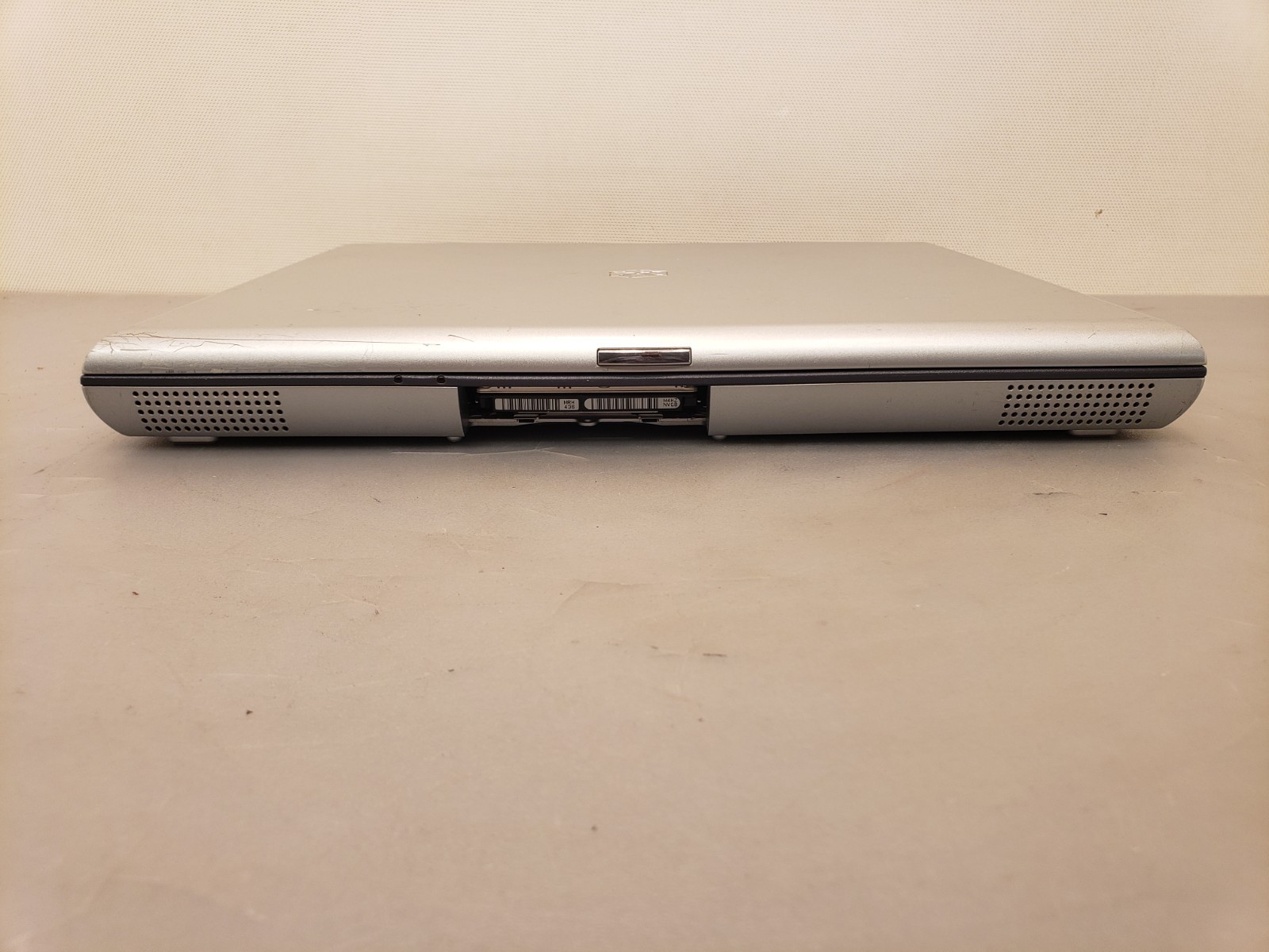 Gateway 450SX4 15″ Laptop Pentium 4 1.6GHz 512MB RAM 60GB HDD, Windows XP **READ