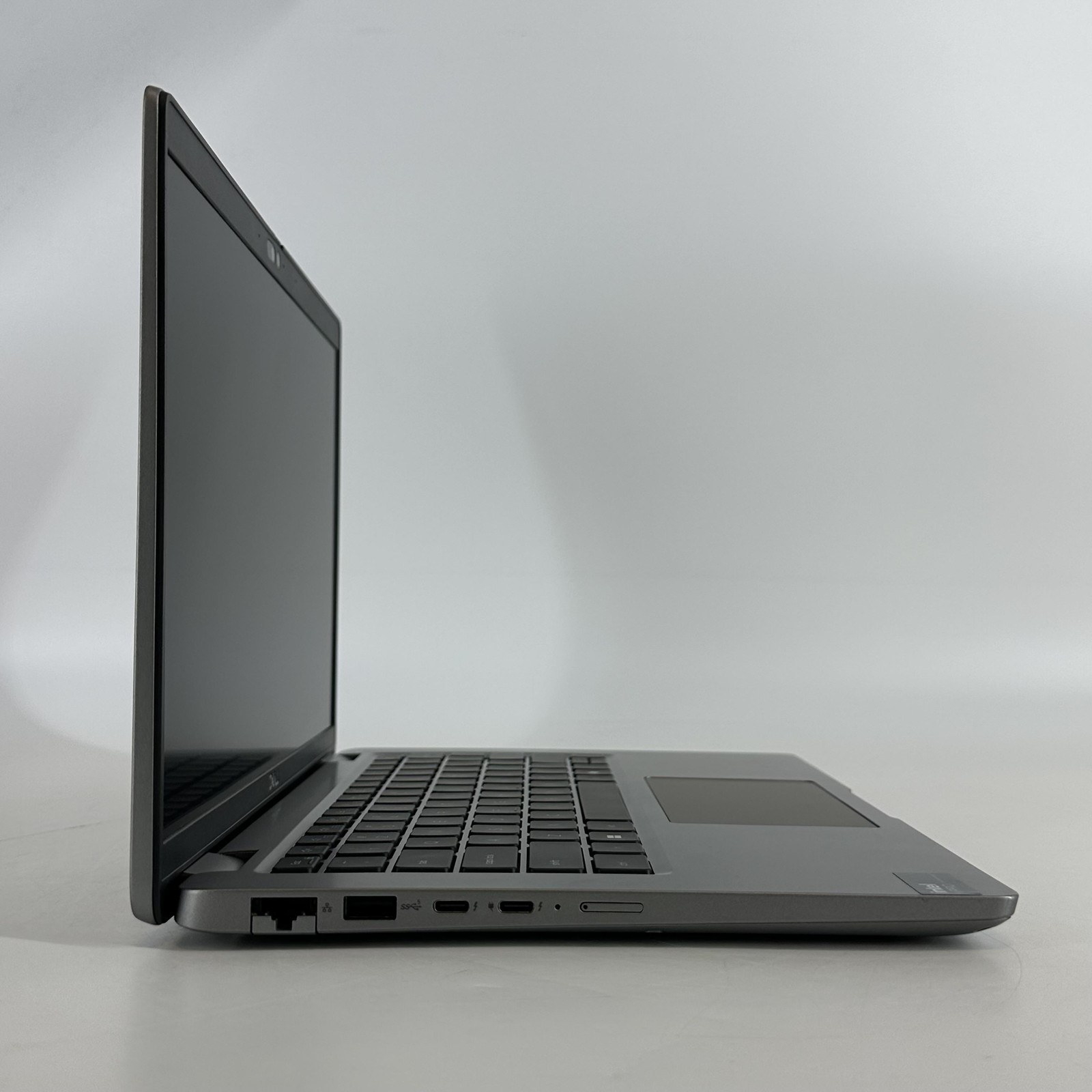Dell Latitude 5450 14 FHD TOUCH 1.7 GHz Ultra 7 165U 32GB 512GB SSD Very Good