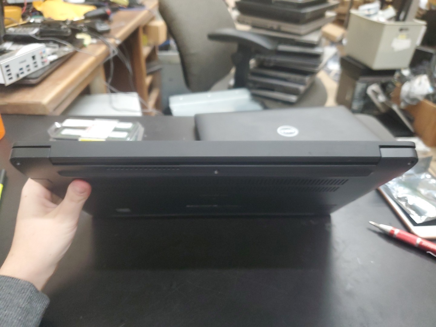 Dell Latitude 7490 14″ Touch (Intel Core i5-8350U, 16GB 256 GB SSD) 121925-7