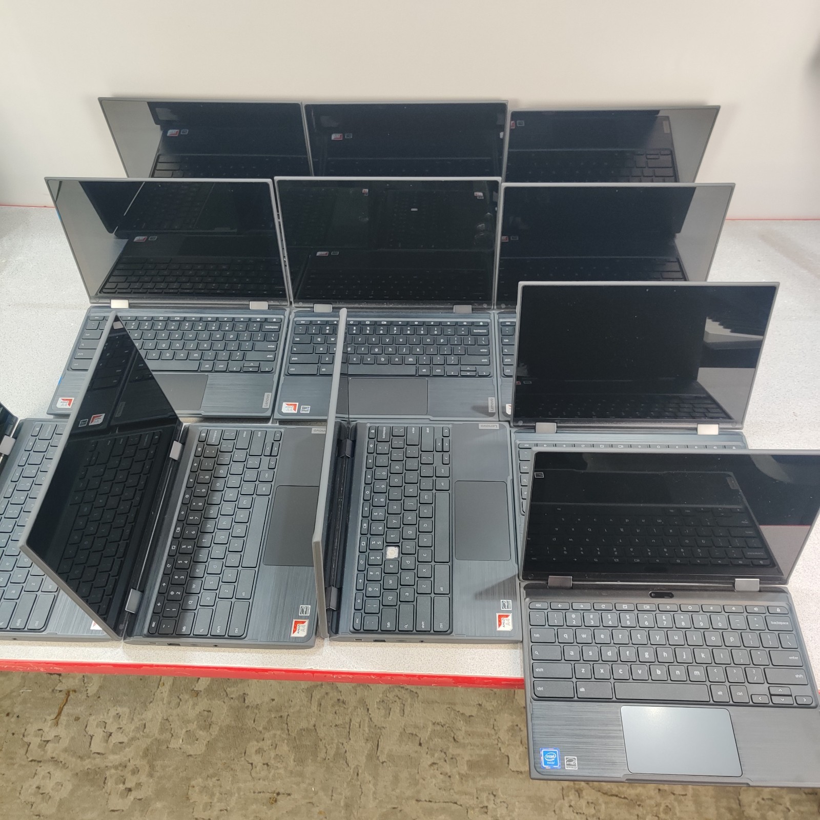 LOT OF 11 Lenovo Chromebook 300e 2nd Gen 11.6″ 1.1GHz 4GB 32GB FOR PARTS *READ*