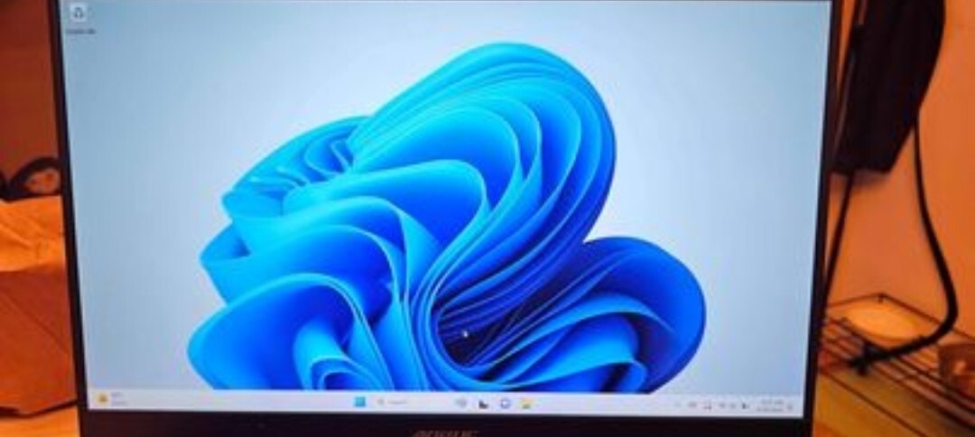 gigabyte aorus 5 Se4 Laptop | 15.6″ | 2TB SSD | 64GB RAM | 3070 GPU | 12700H CPU