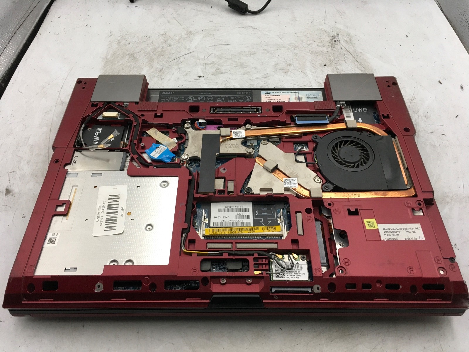 DELL LATITUDE E6500 – BOOTS TO BIOS – INTEL CORE 2 DUO – NO RAM – READ DESC – BB