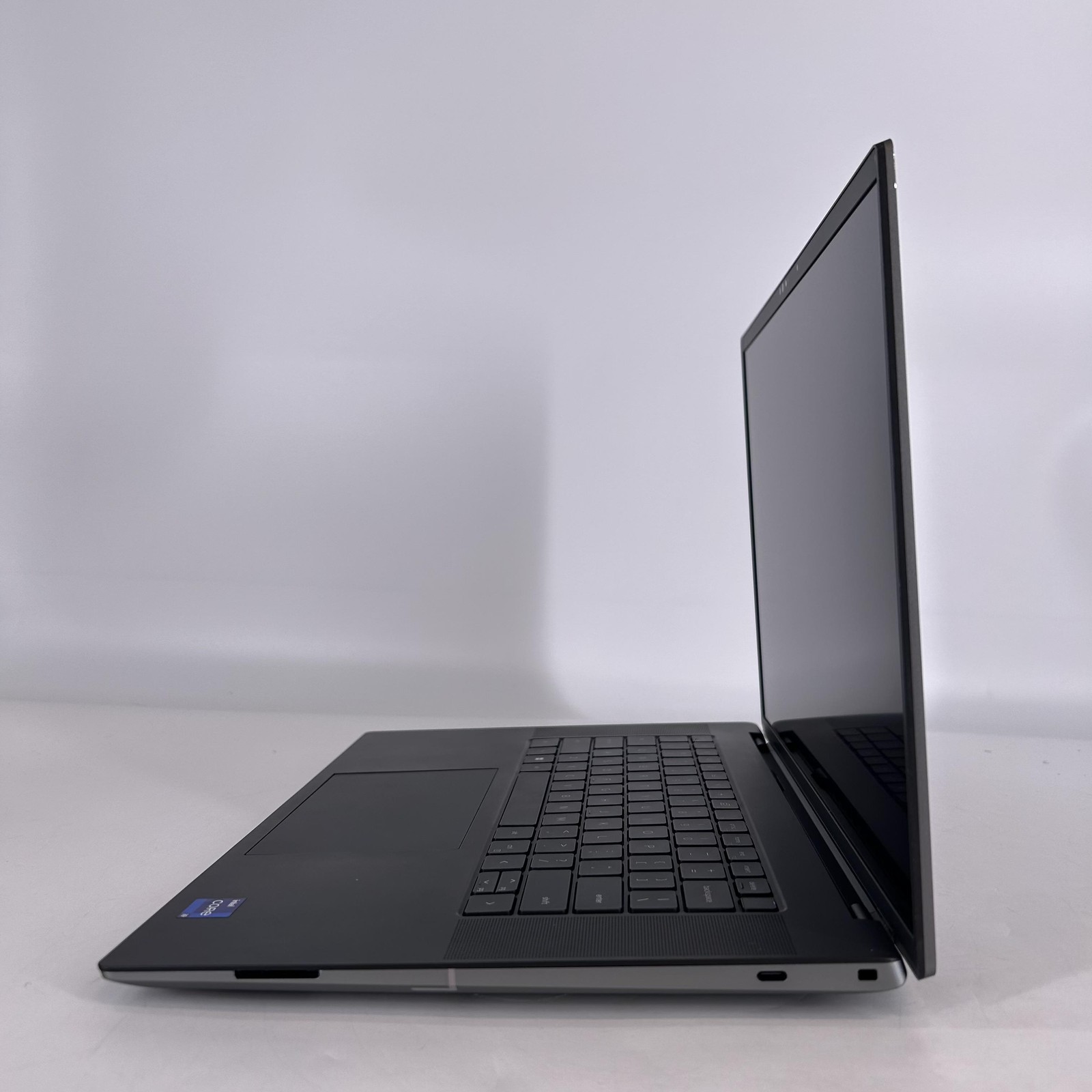 Dell Precision 5680 16 FHD+ 2.6 GHz i9-13900H 64GB 1TB RTX 4000 Ada – Very Good