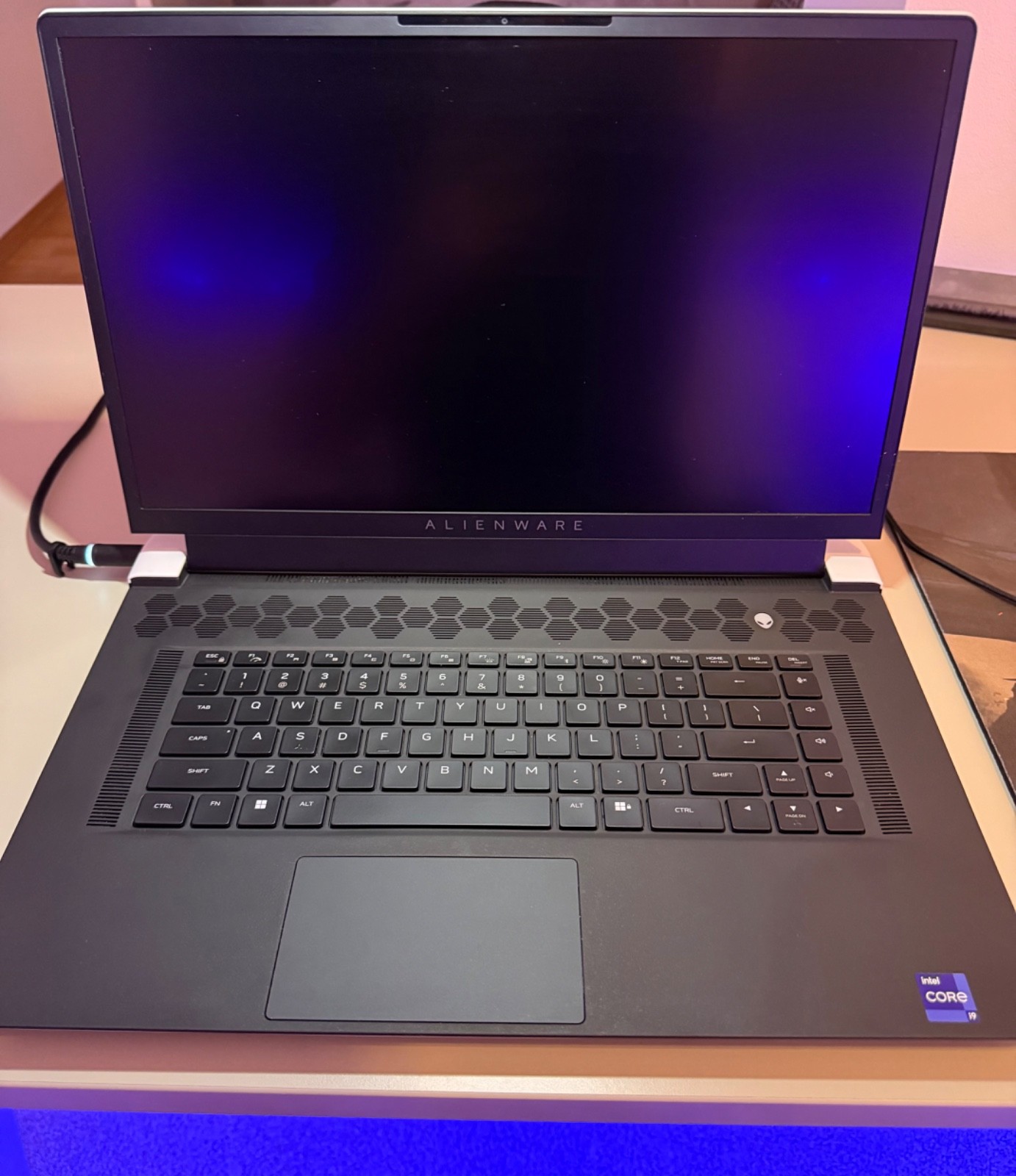 Alienware x17 R2 17.3 in (1TB SSD, Intel Core i9 12th Gen., 3.8GHz, 32GB RAM,…