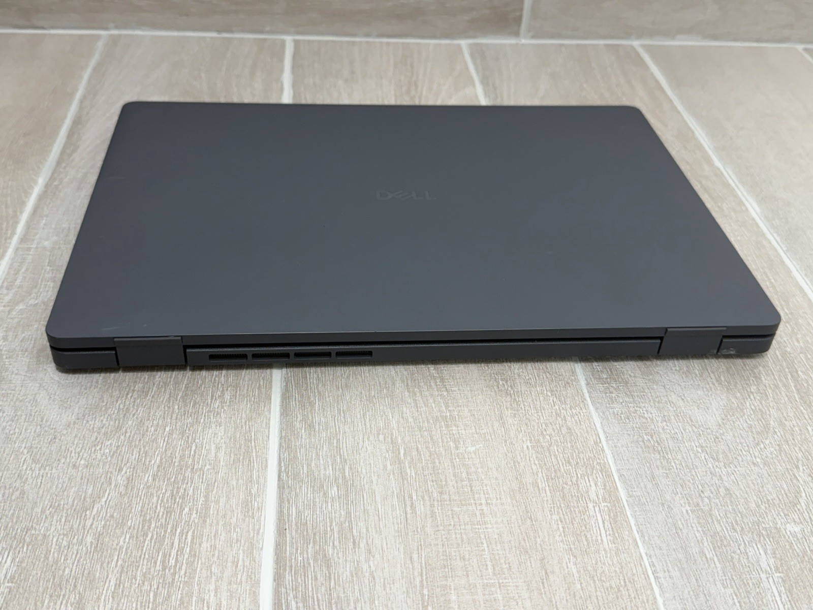 Dell Pro 16 PC16250 WUXGA Intel Core 3-100U 8GB RAM 256GB NVMe SSD Win-11