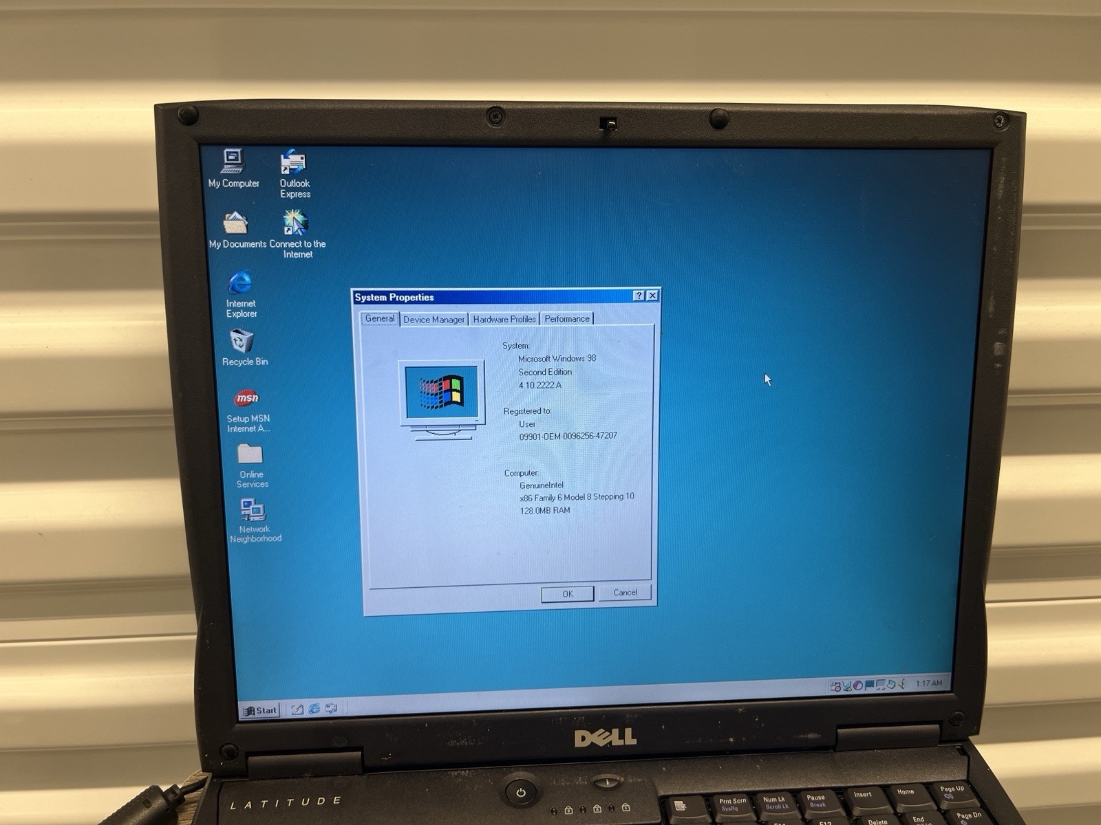 Vintage Dell Latitude C600 Retro Laptop Windows 98 SE CD, Serial, ATI Graphics