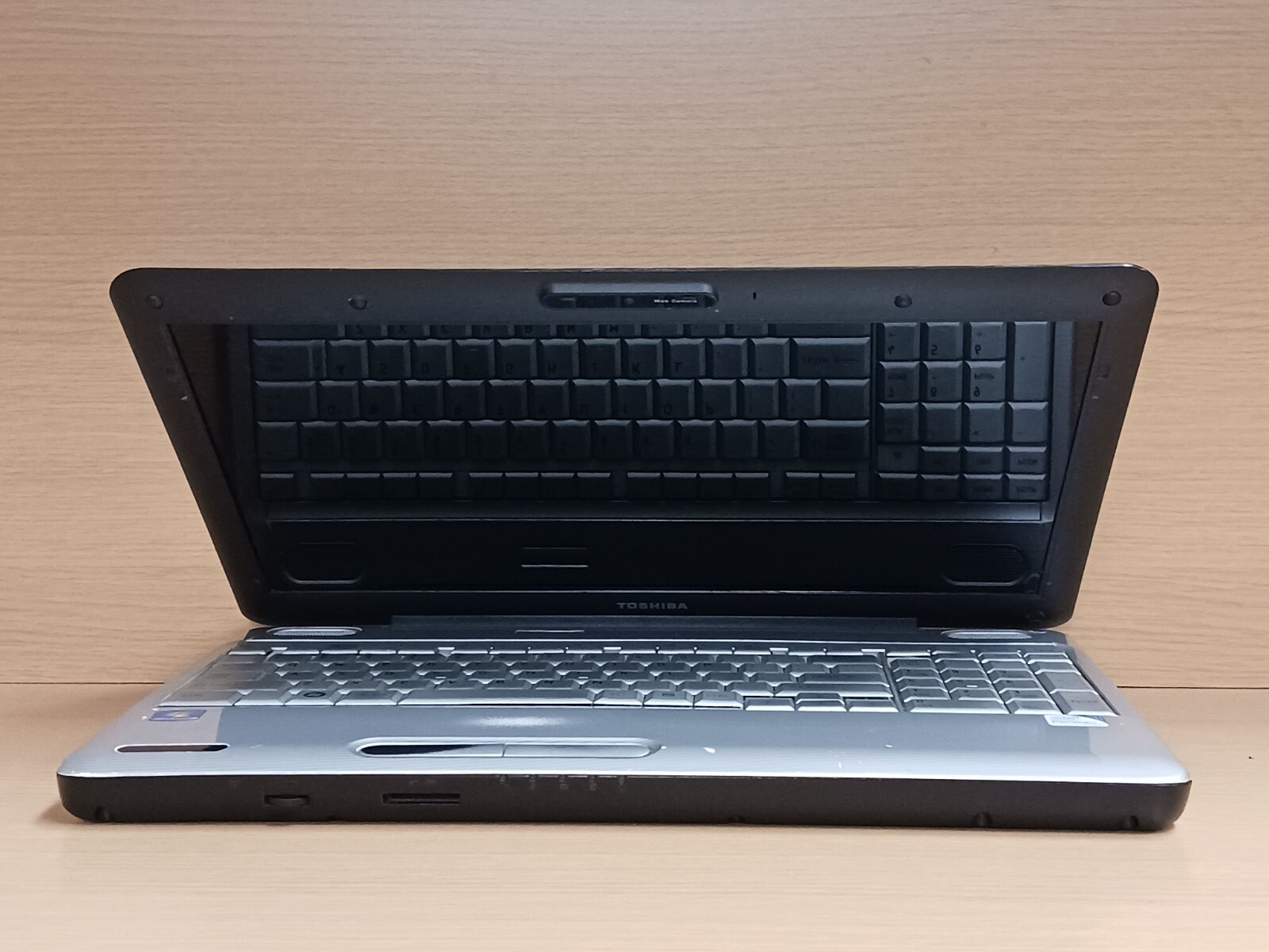 Toshiba Satellite L505-ES5018 Laptop Intel CPU 300 GB HD 8 GB RAM Win 7 FPONW