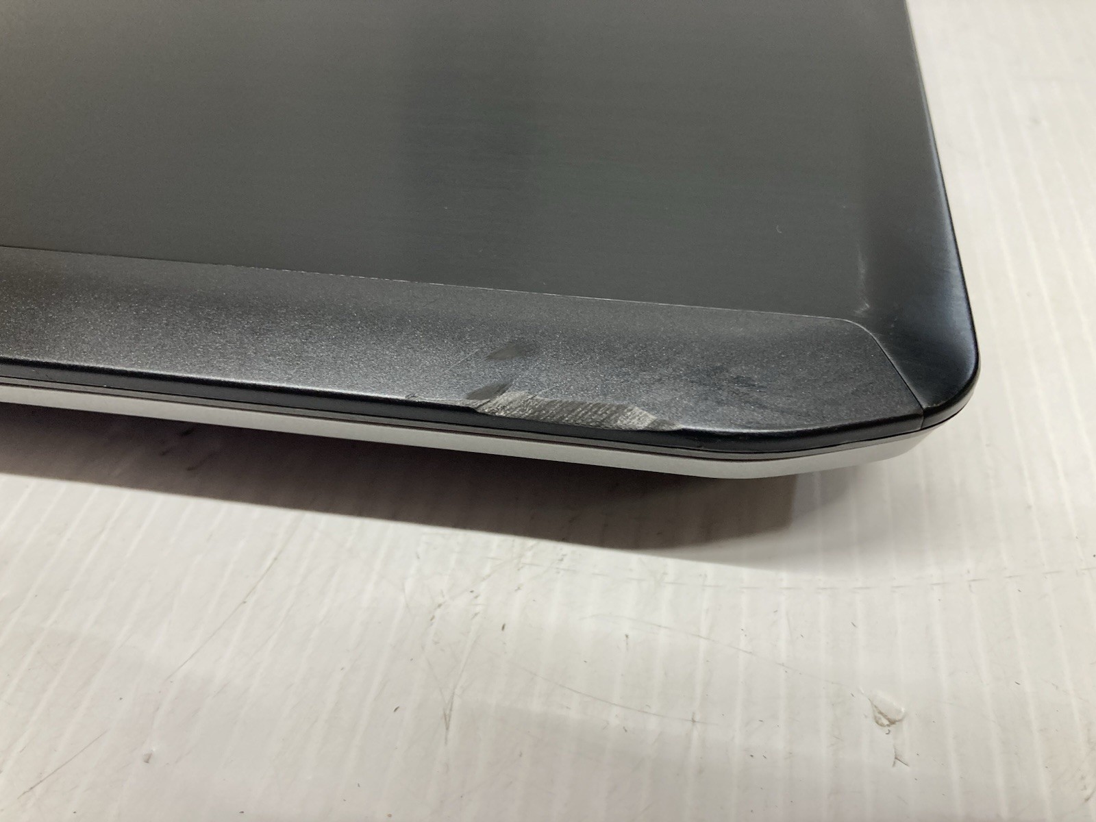 Dell Latitude E5430 Intel i5-3210M 2.50GHz | 8GB RAM | No HDD/OS – Boots to Bios