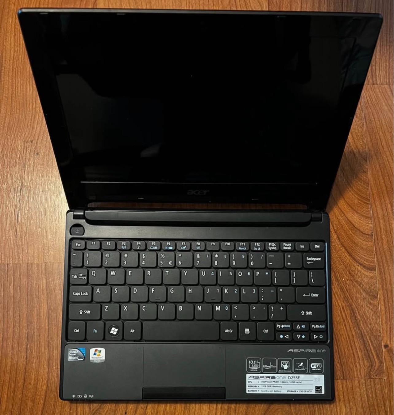 Acer Aspire One D255E 10.1″ Netbook (Intel Atom N455 1GB 250GB HDD) | READ DESC.