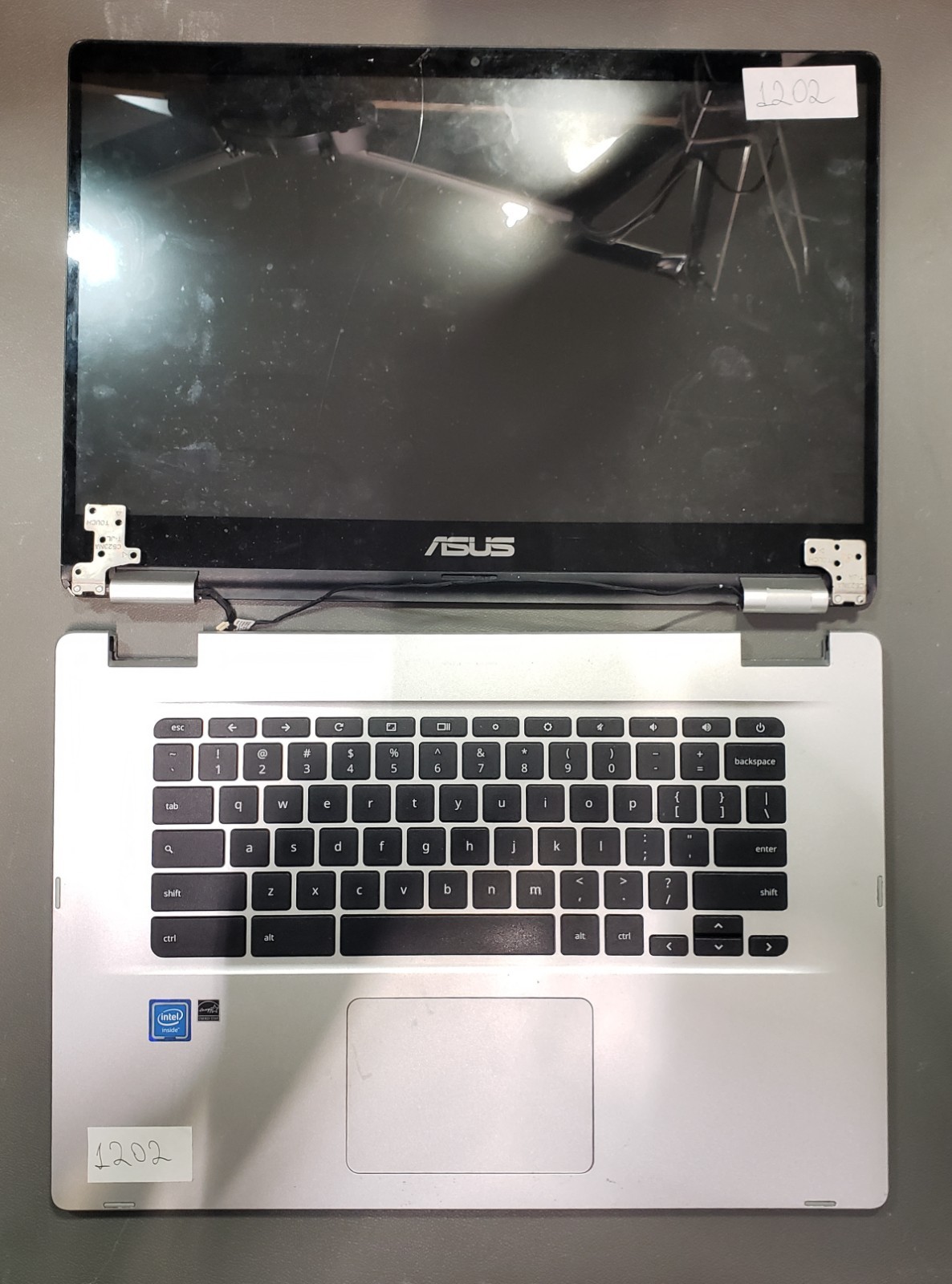 Lot of 3 ASUS Chromebook C523NA 15.6 Inch 1920×1080 Touchscreen 2.5 GHz Silver