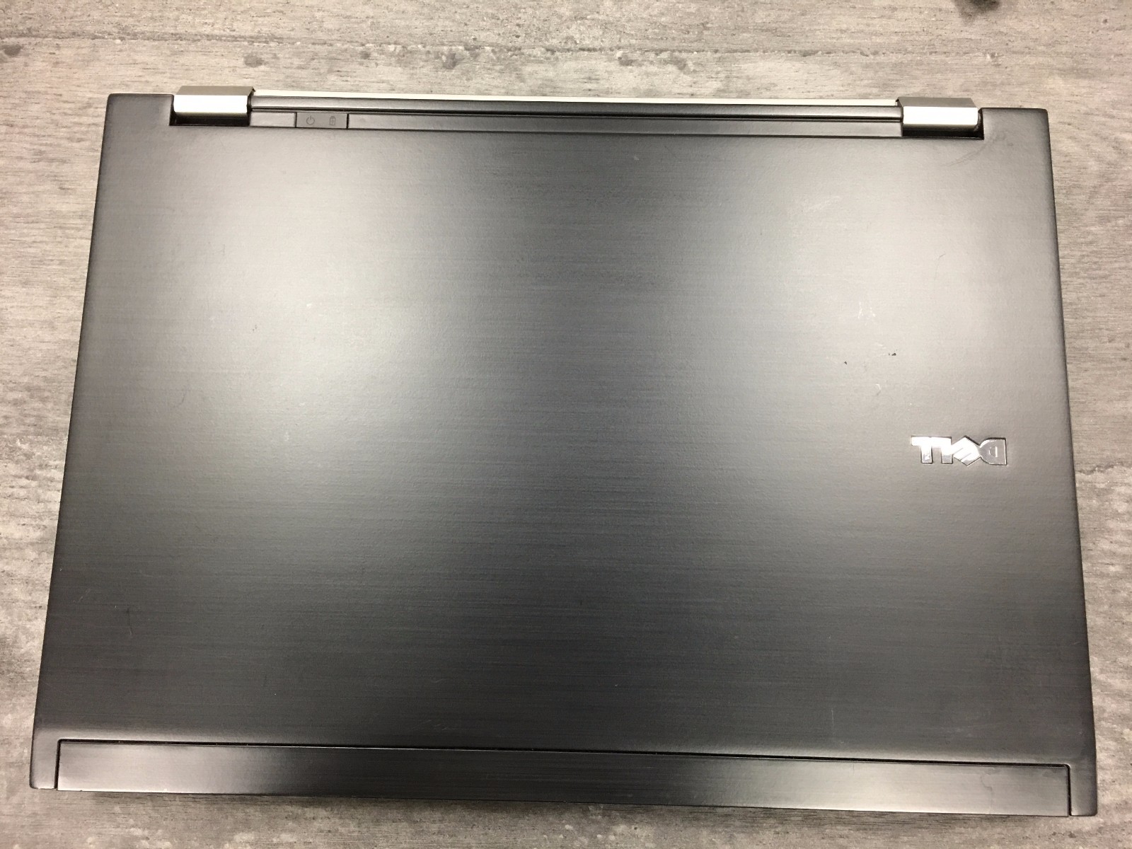 Dell Latitude e6400, Core 2 duo Processor, 80GB Hard Disk, 2GB RAM, DVDRW, WiFi