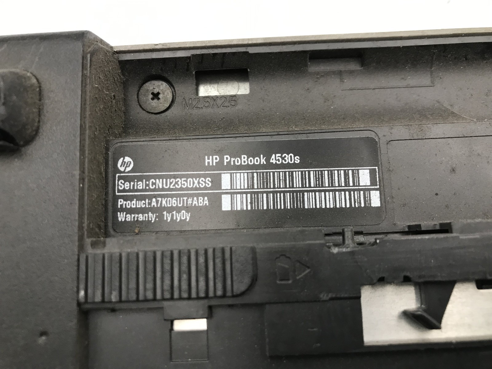 HP PROBOOK 4530S – BOOTS TO BIOS – INTEL I3 2350M – NO RAM -READ DESCRIPTION- BB