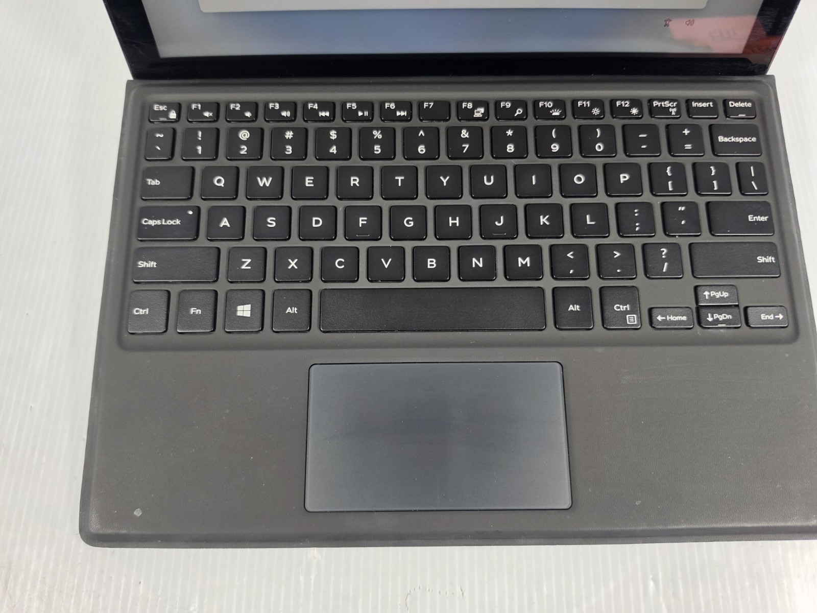 Dell Latitude 5290 2-in-1 FHD Touchscreen i3-8130U 4GB 128GB SSD Windows 11
