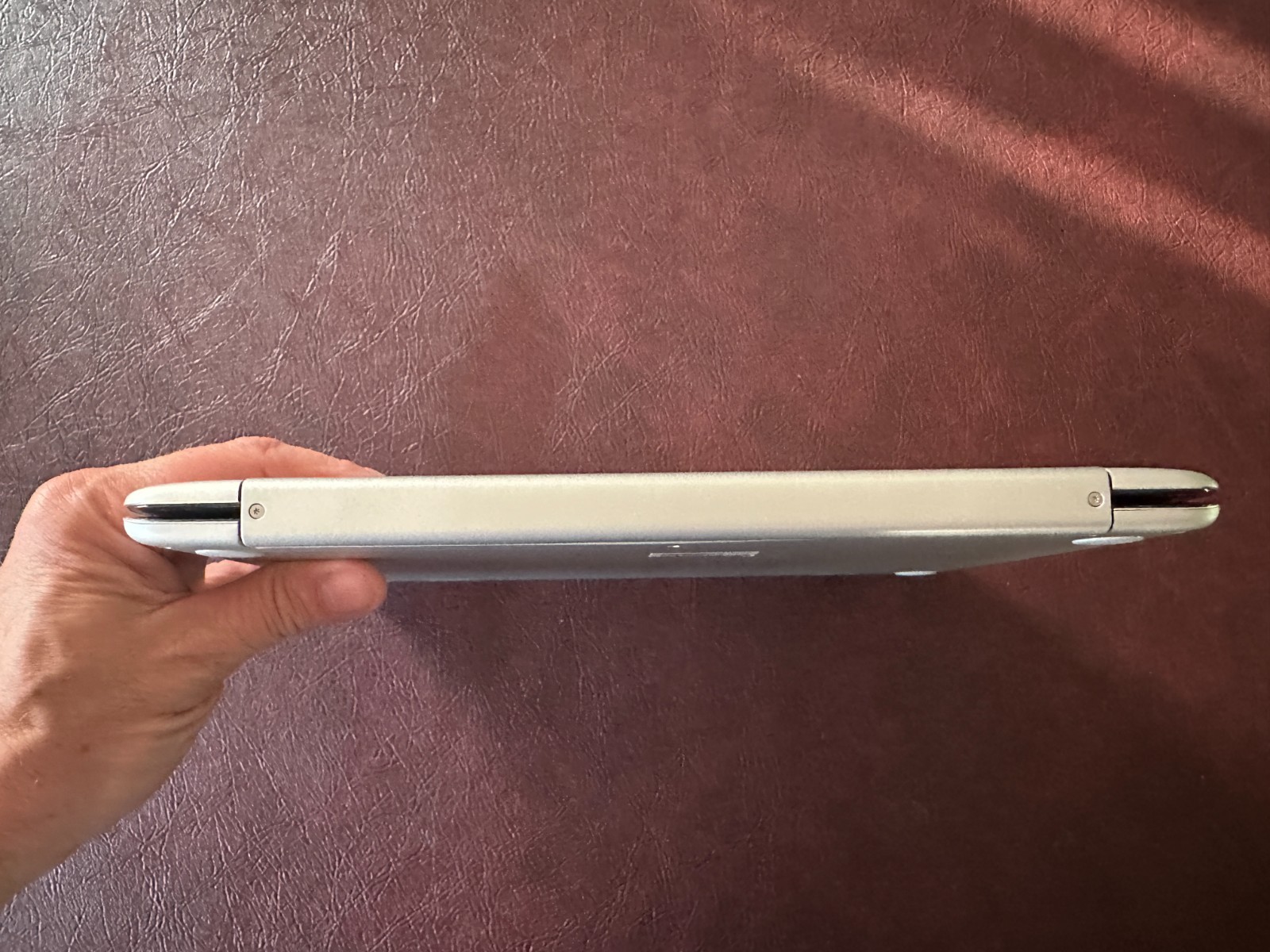 ASUS Chromebook Flip C100PA 10” Touch 1.8GHz 4GB 16GB w/ Charger – Excellent