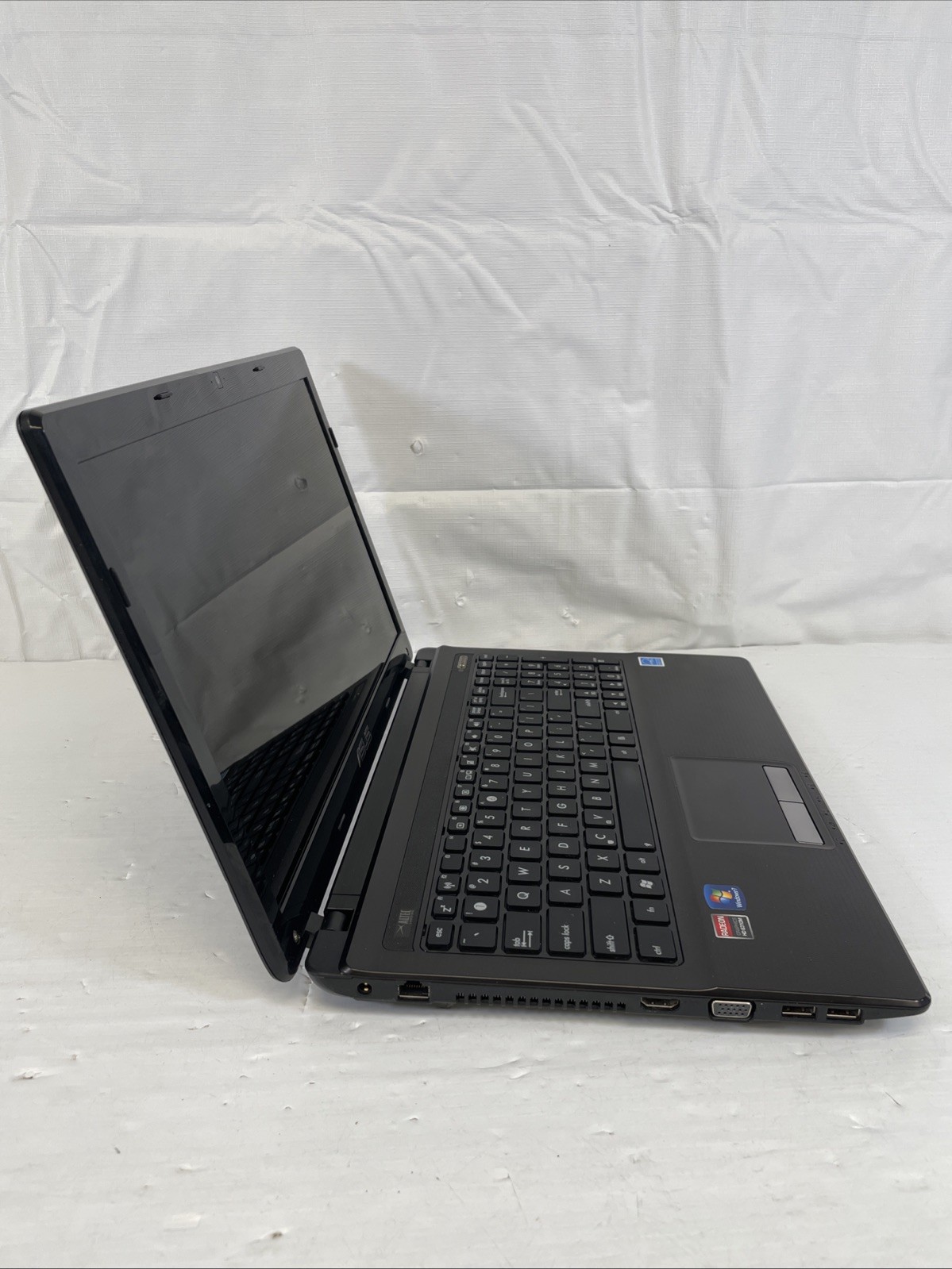 ASUS K53U Laptop AMD E-350 1.6GHz 8GB RAM 250GB HDD 15.6″ Windows 7