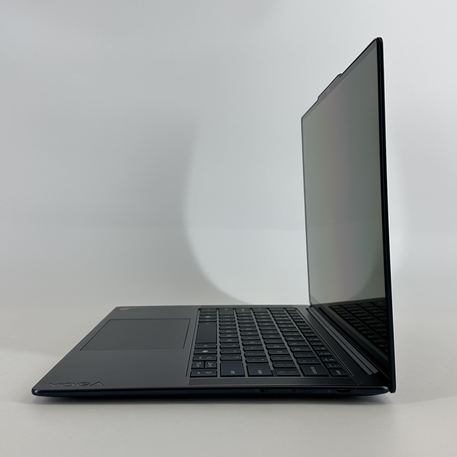 Lenovo Yoga Slim 7x 14.5 QHD+ TOUCH 3.42 GHz Snapdragon X Elite 16GB 512GB SSD