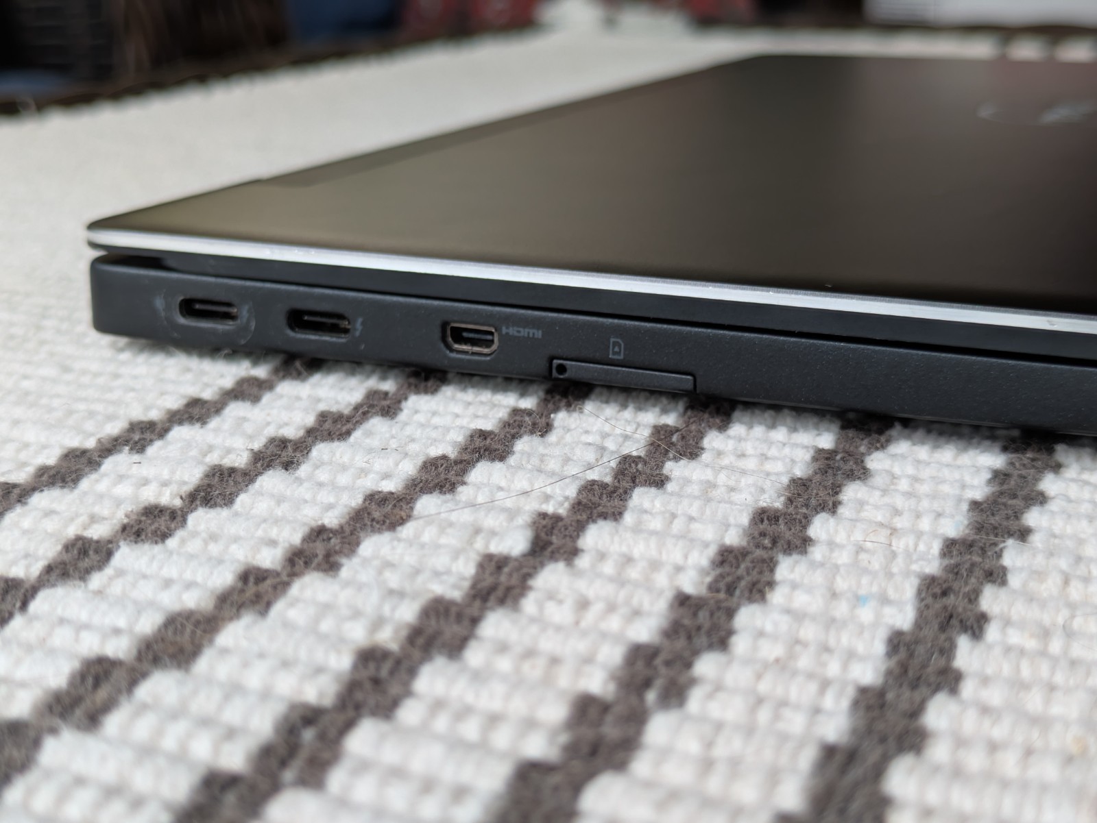 Dell Latitude 7370 *FOR PARTS – READ DESCRIPTION*