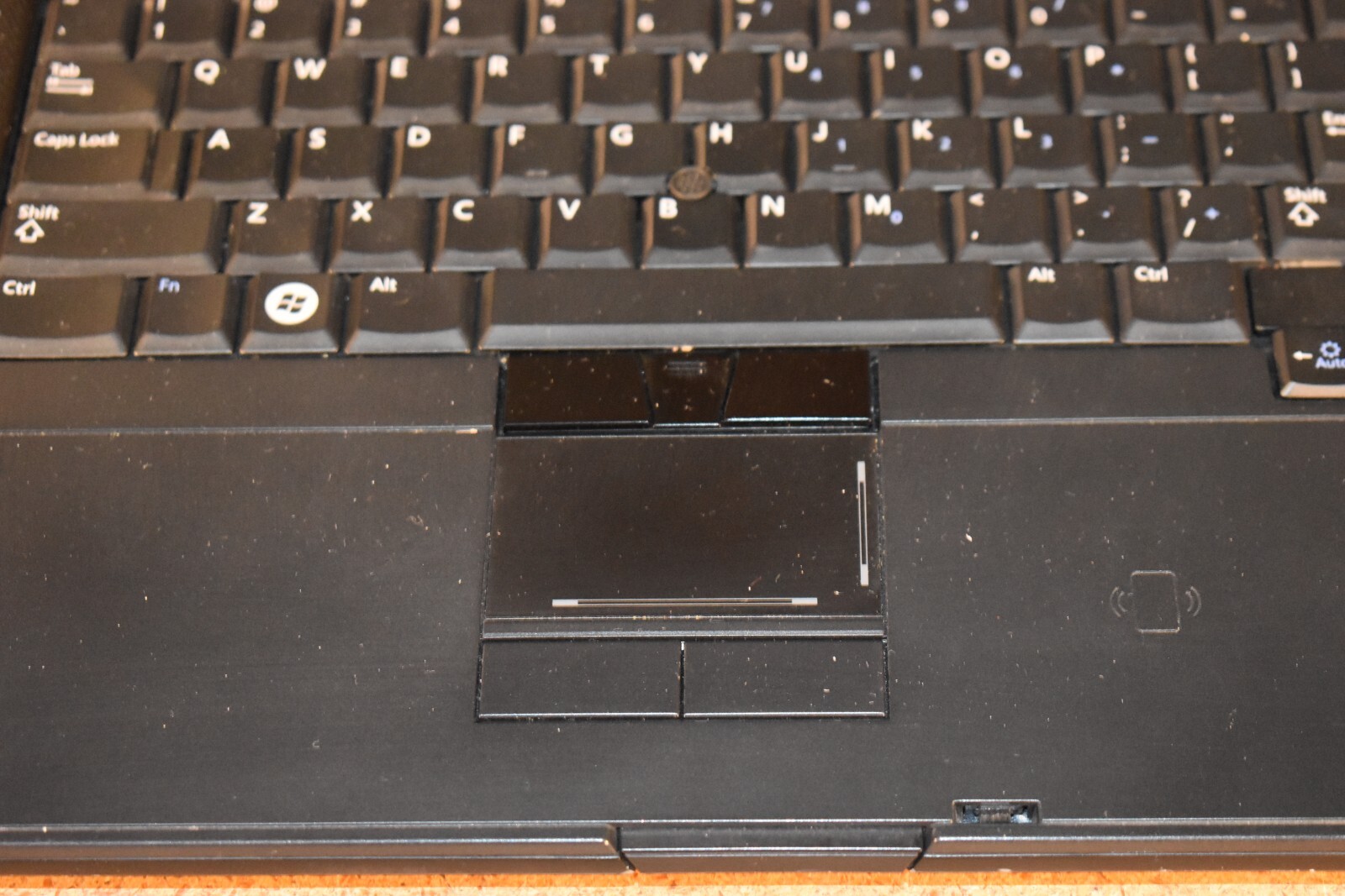 Dell Latitude E6500 Core 2 Duo 2.26GHz 3GB RAM 320GB HDD Windows XP Pro 32-bit