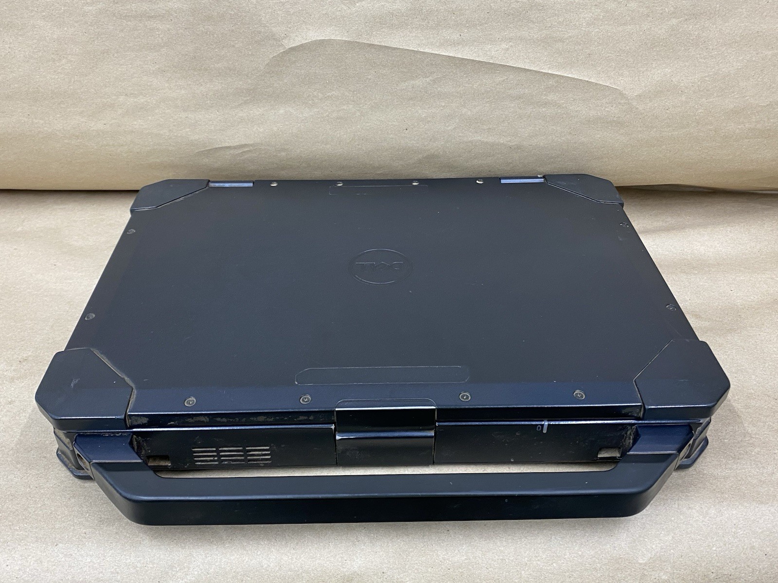 Dell Latitude 5424 Rugged – 14″ FHD – i5-8350U – 16GB – 256GB – Win 10 – READ