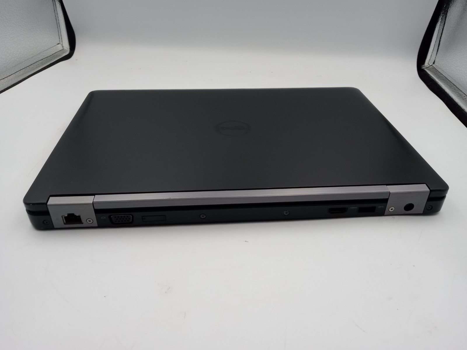 Dell Latitude E5470 14″ Touchscreeen i5-6440HQ 4GB RAM 128GB SSD Windows 11 -RR
