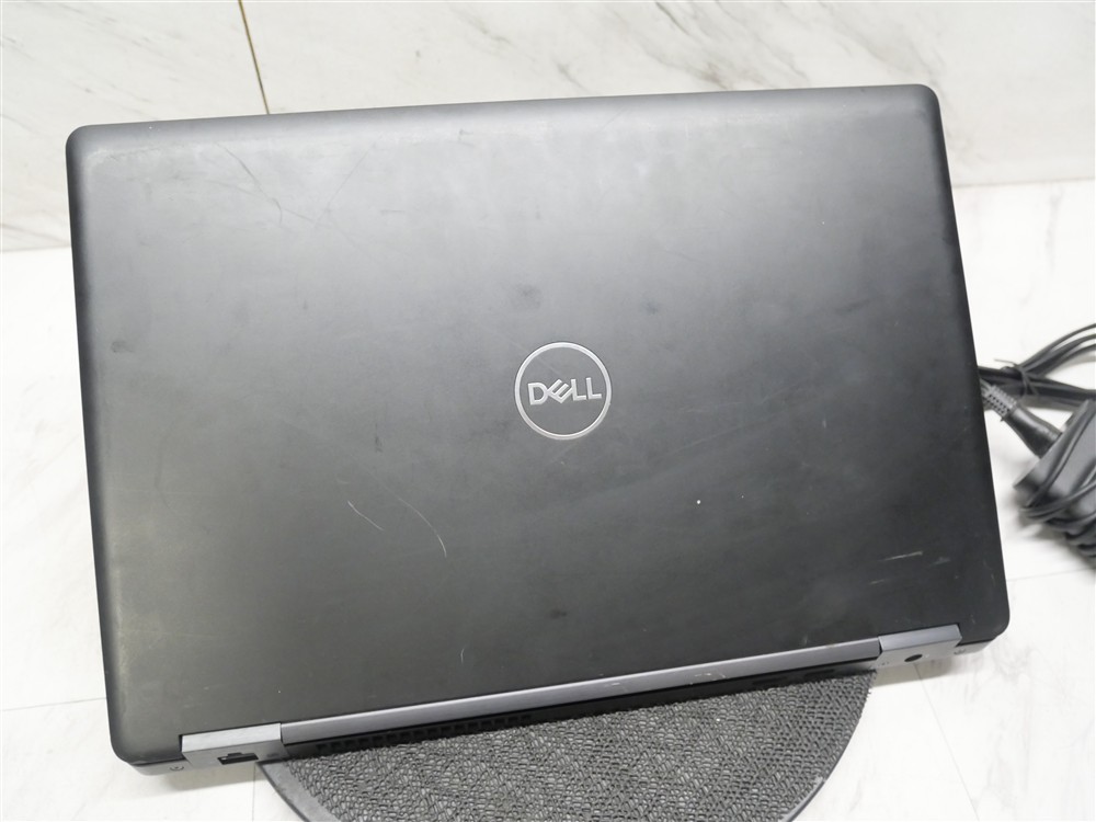 DELL 5590 15″ LATITUDE Laptop i7-8650U 1.90ghz 16GB PWR adapter & BAT 1920×1080