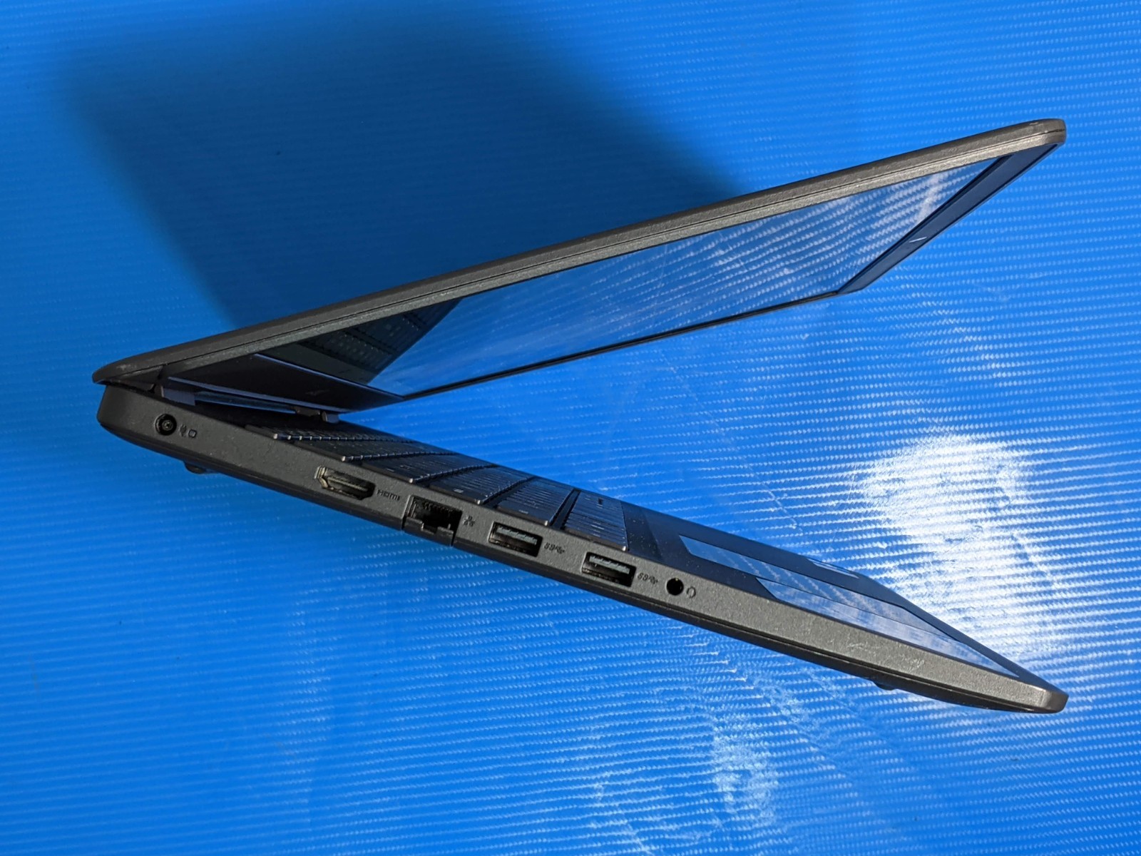 Dell Inspiron 3501 15.6″FHD Intel Core i5-1135G7 2.4GHz 12GB 256GB W11H +Charger