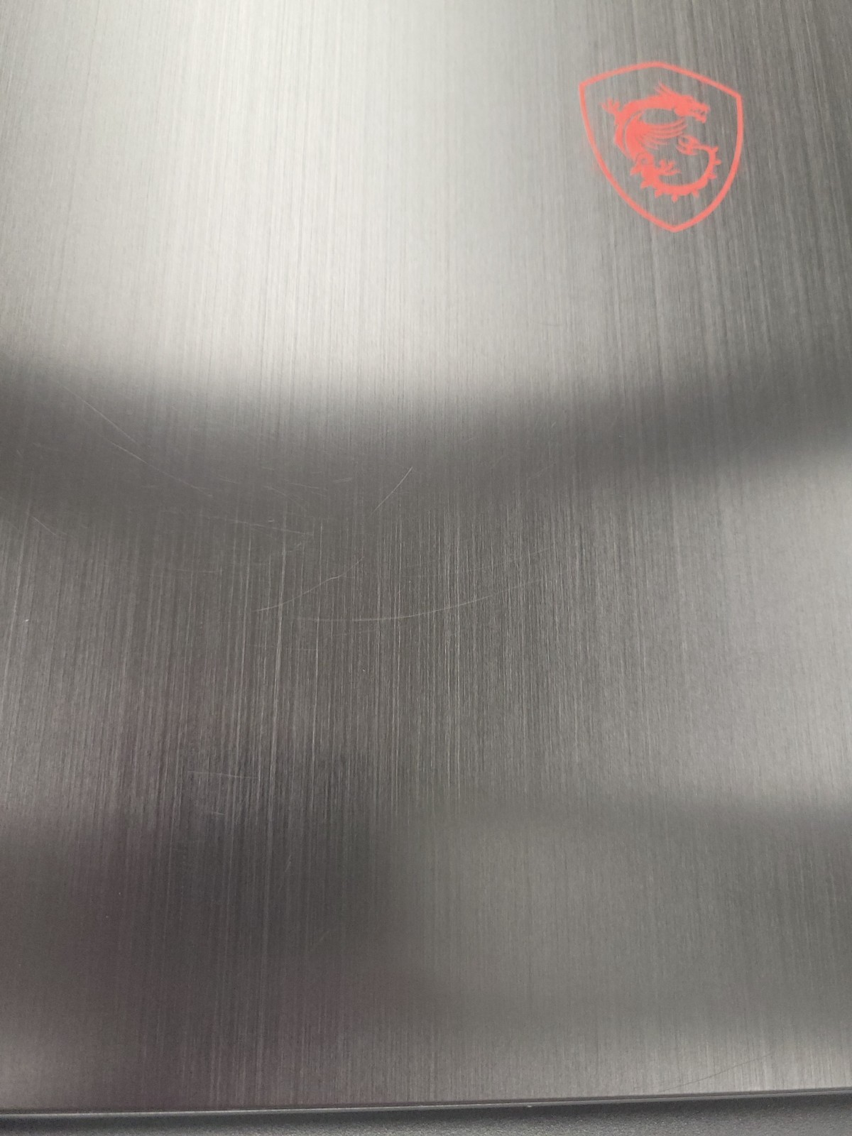 (9890834) MSI MS16R5 Gaming Laptop