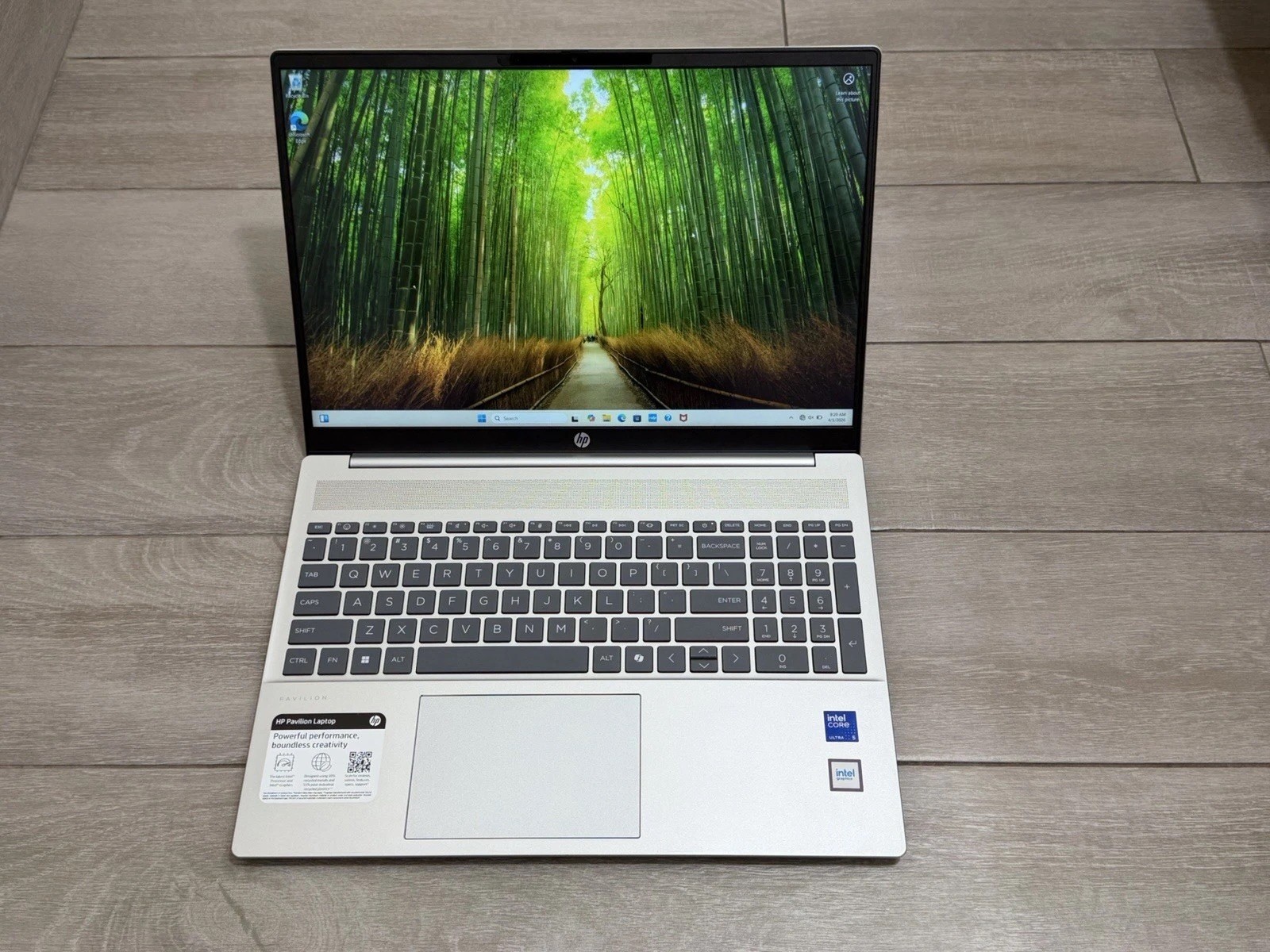 HP Pavilion 16-af0010nr 16″ Touch Laptop Core Ultra 5 125U 8GB RAM 512GB NVMe