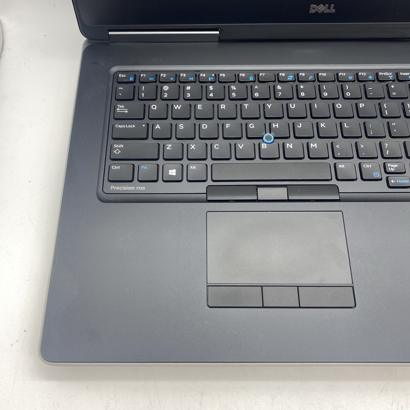 DELL Precision 7720 17.3 Laptop Xeon 3.10 GHZ E3-1535M 32GB RAM 1TB SSD (L33)
