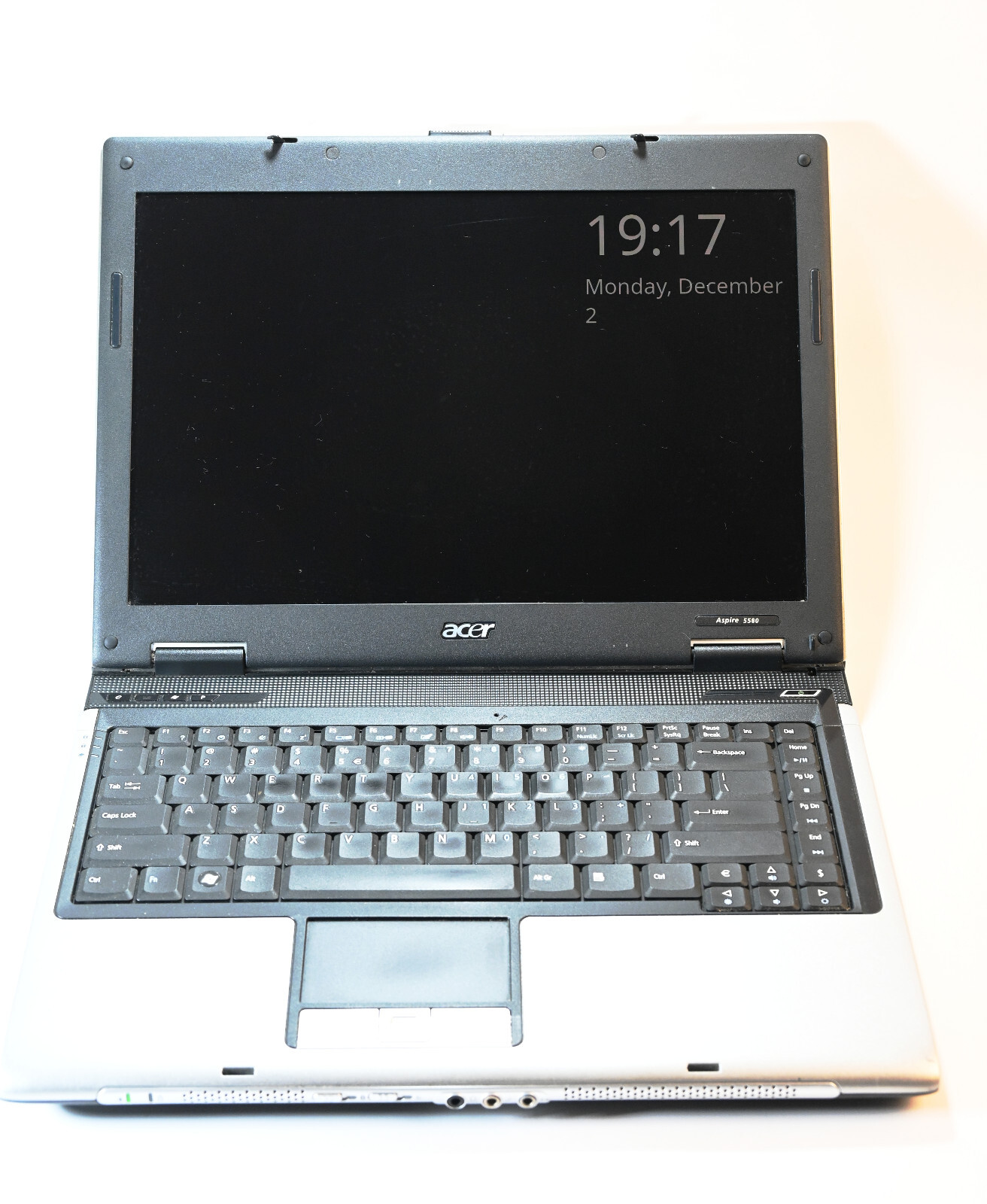 Acer Aspire 5580 Laptop 15″ Intel Core2 T5500 CPU 1GB RAM No HDD