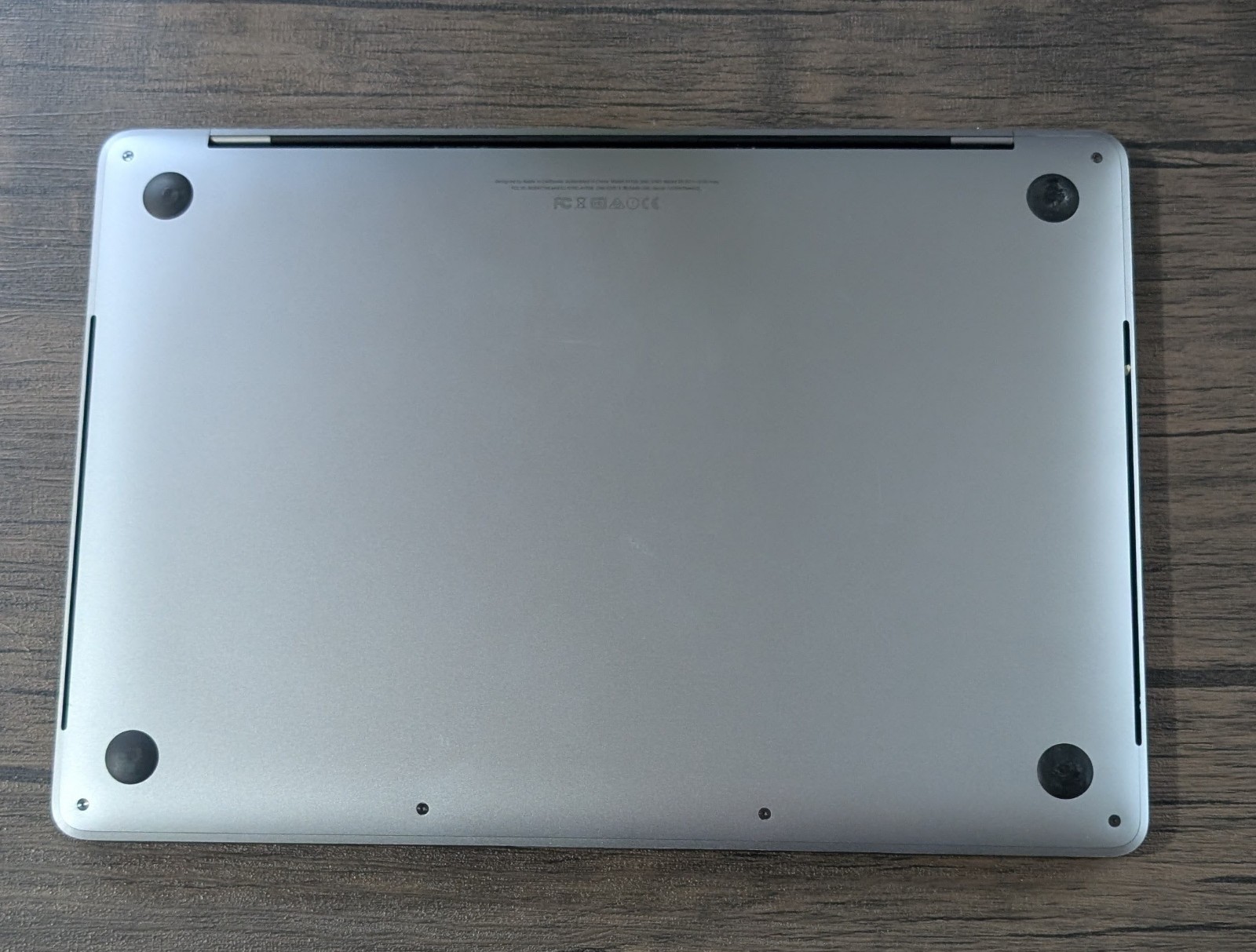 Apple MacBook Pro 13” 2017 A1708 EMC 3163 FOR PARTS OR REPAIR READ