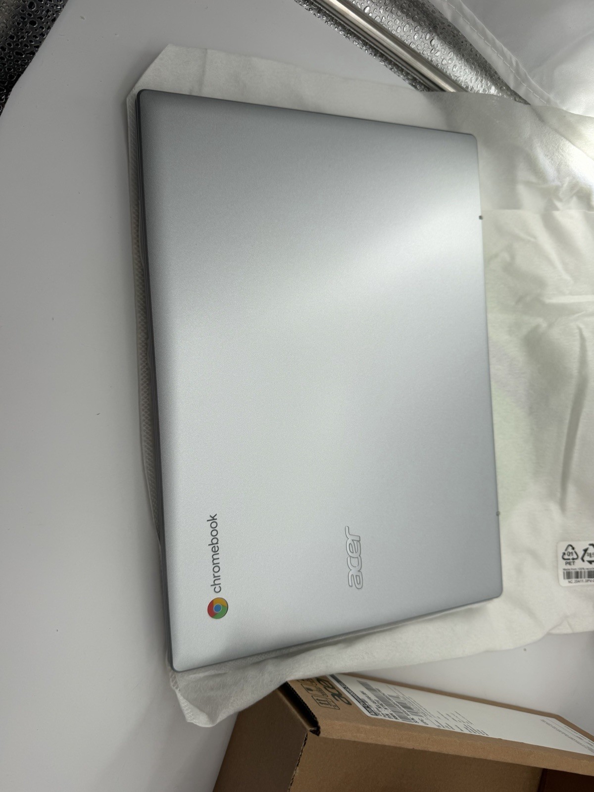 Acer chrome book CB311-11H- KO4N Pure silver Model-N19Q10