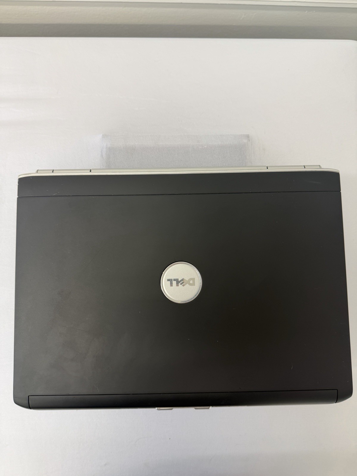 Dell Inspiron 1520 Laptop – Good Screen – Intel Duo 06FD – Read Desc