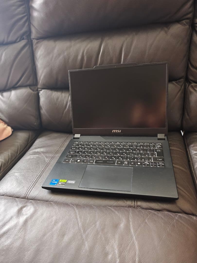 MSI Gaming Creator M14 A13VF-5068JP 14in i7 32GB RTX 4060 144Hz Silver SSD