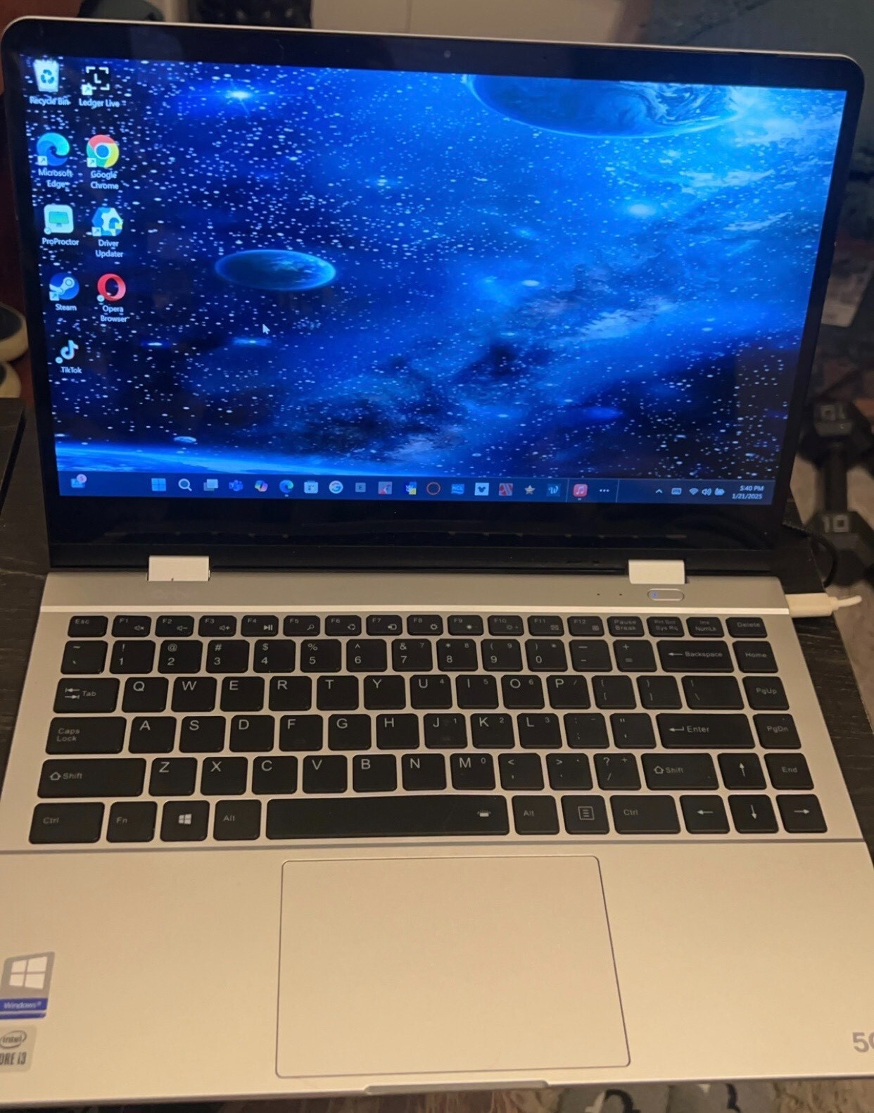 Orbic Airsurf Touchscreen Laptop With TikTok Installed 256GB Core i3 Windows 11