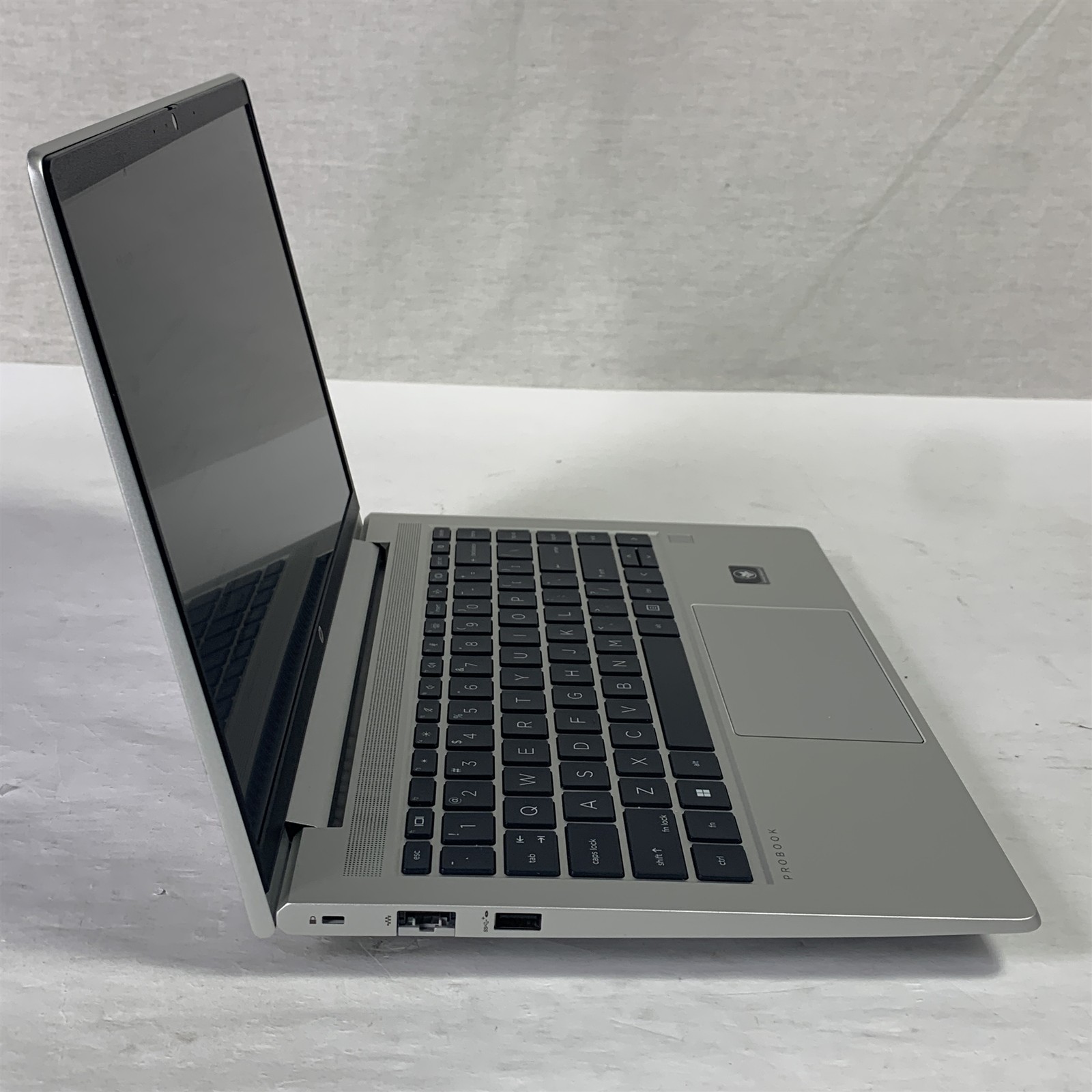 HP ProBook 445 G9 14″ Ryzen 5 5625U 2.3GHz 16GB 512GB NVMe SSD – Win11