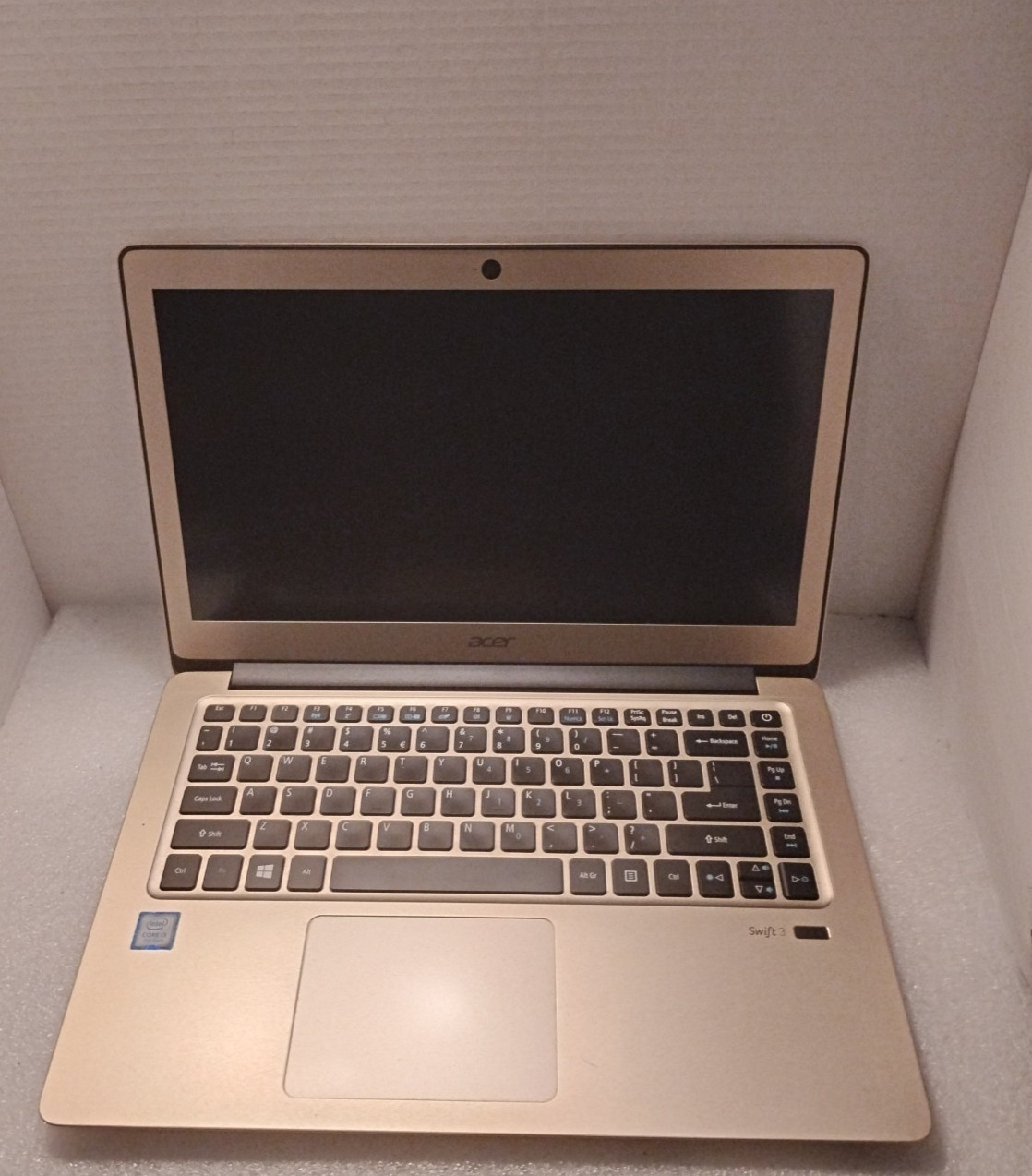 Acer Swift SF314-51 I3 7100U CPU @ 2.40 GHz