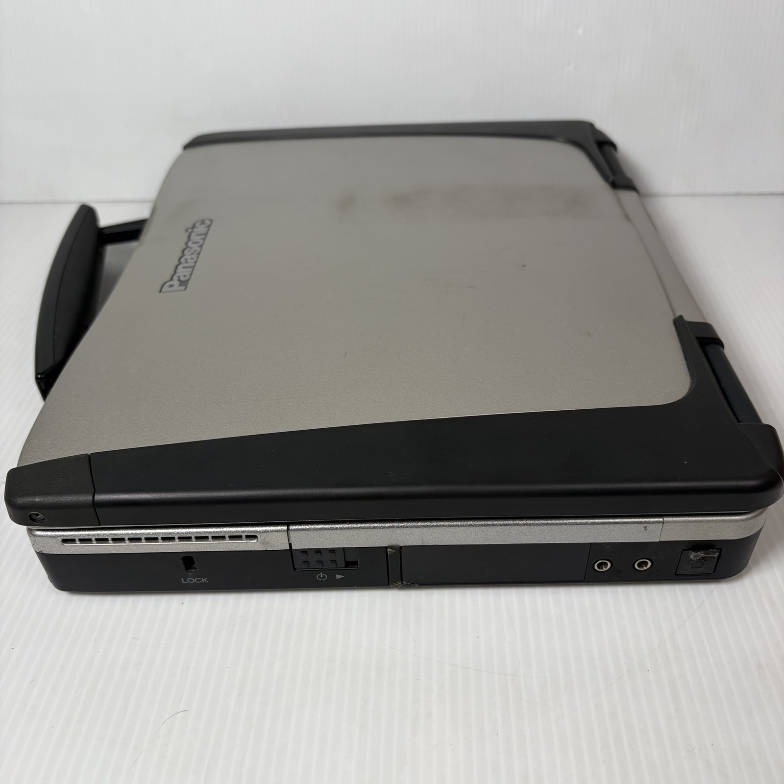 AS IS Panasonic Toughbook CF-72 Rugged Laptop Windows XP Pentium 4 DVD-RW