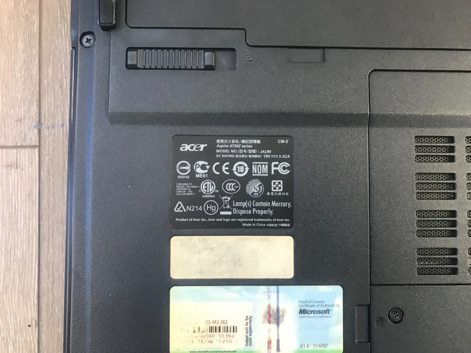 Acer Aspire 4730Z 14.1″ Intel Pentium Dual T3400 2.16GHz 4GB RAM 240GB SSD Win10