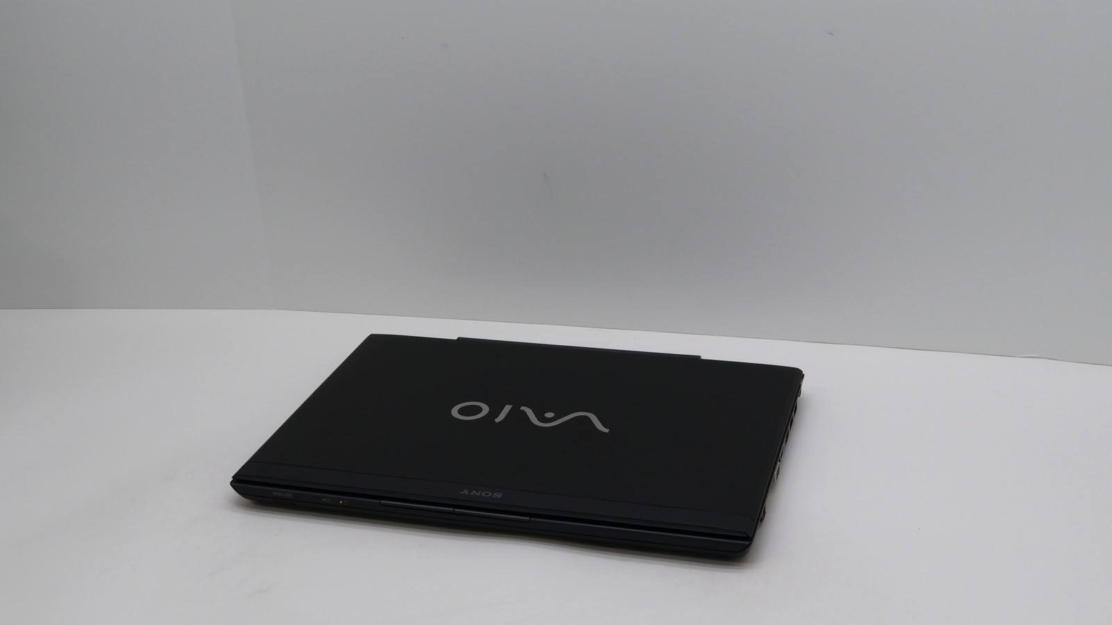 Sony VPCSB11FX i5-2410m 6GB 512GB – Excellent SERVICE BATTERY