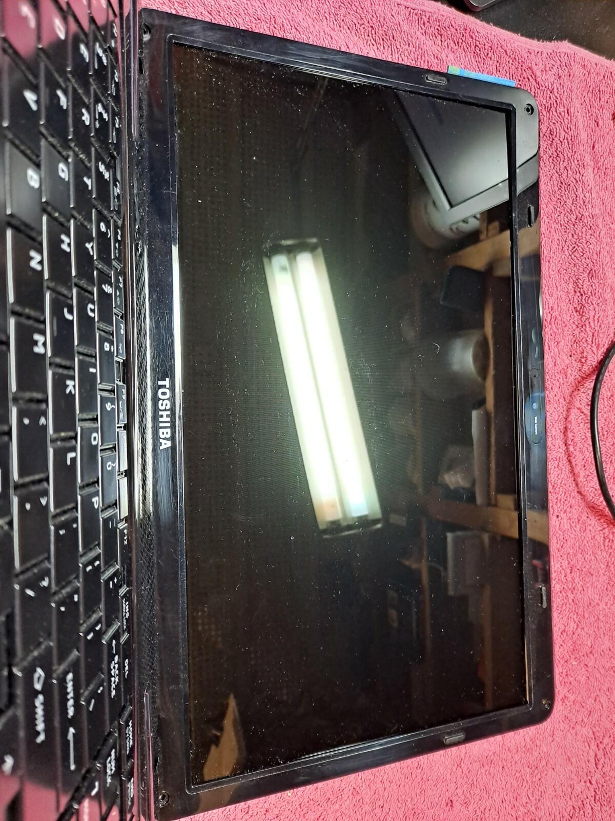 Toshiba Satellite L655-S5150 non-working for parts – used