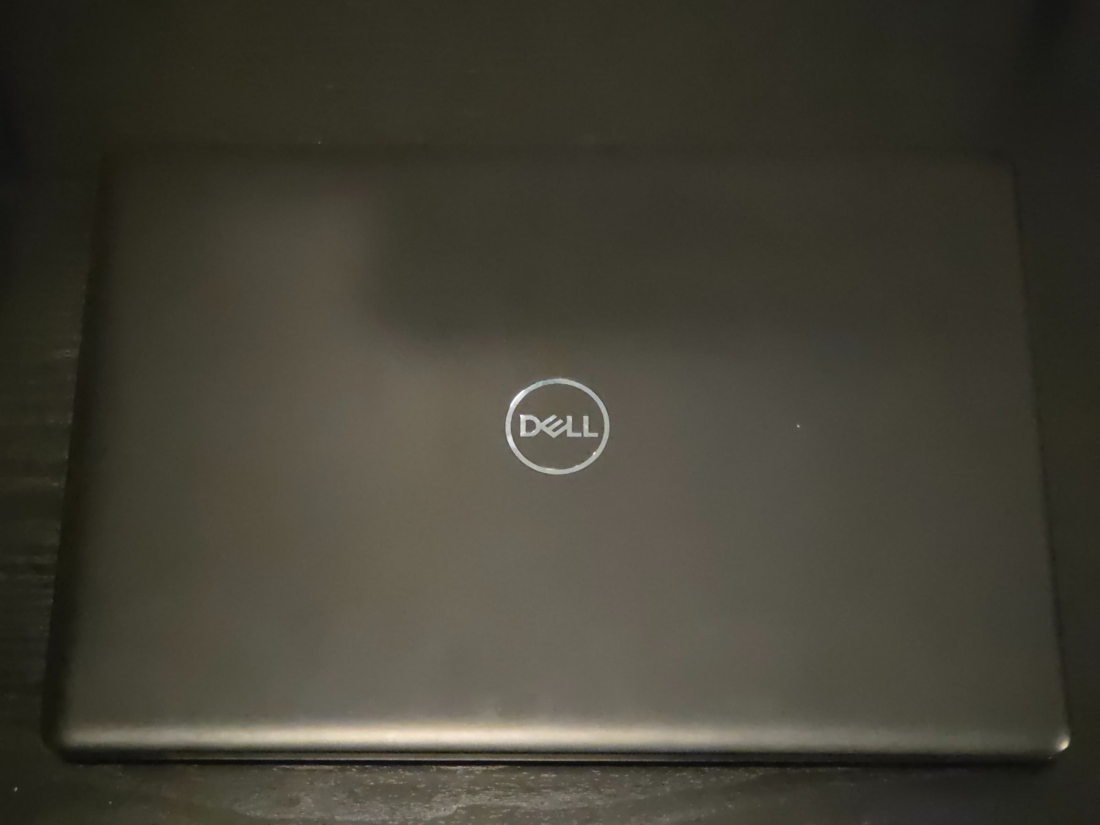 Dell Inspiron 5570 Intel Core i3-8130U 2.20GHZ 4GB RAM 320GB HD DVDRW FHD Touch