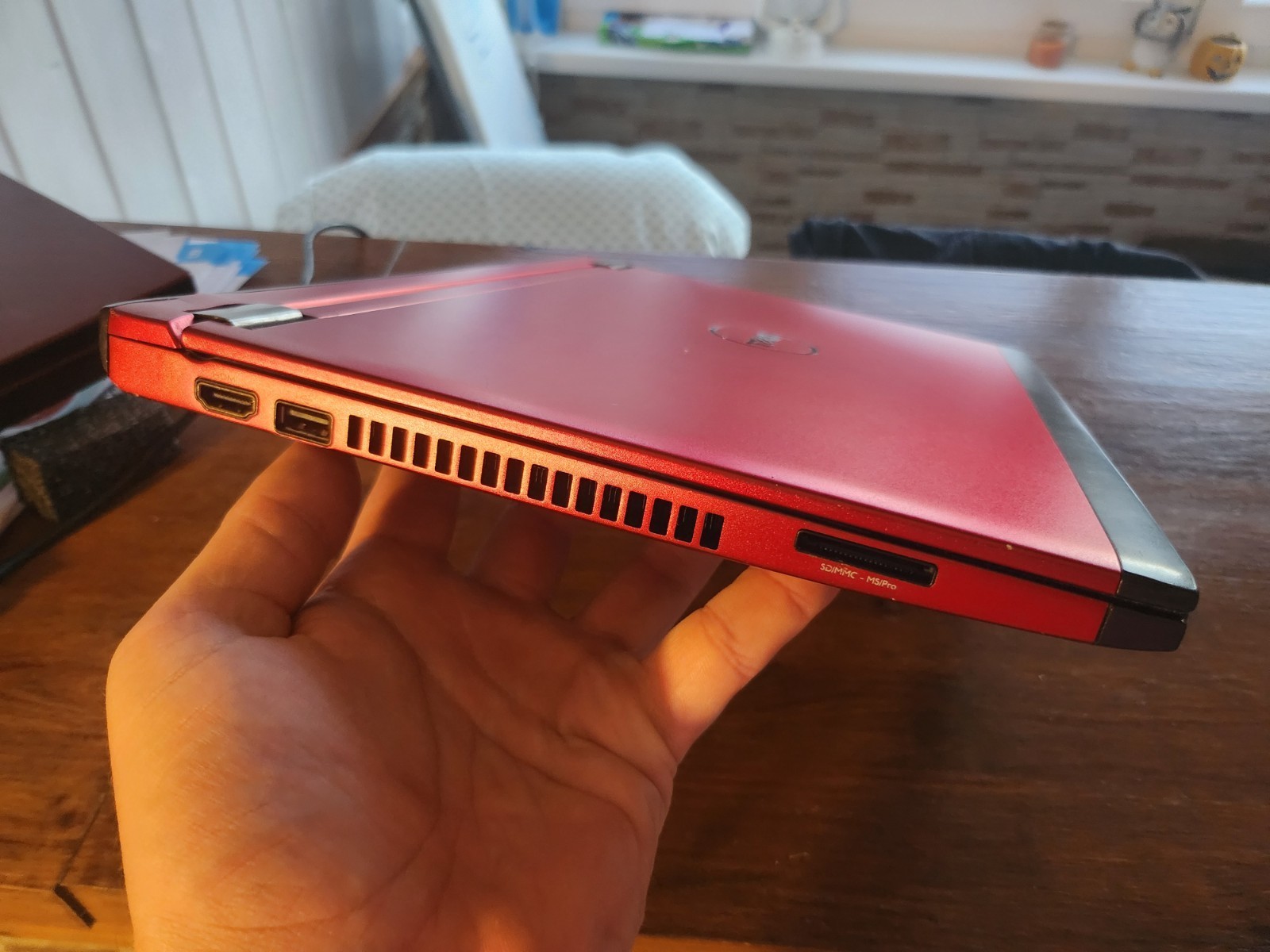 Dell Vostro V131 / Intel i3-2330M / 4GB RAM / 128GB SSD