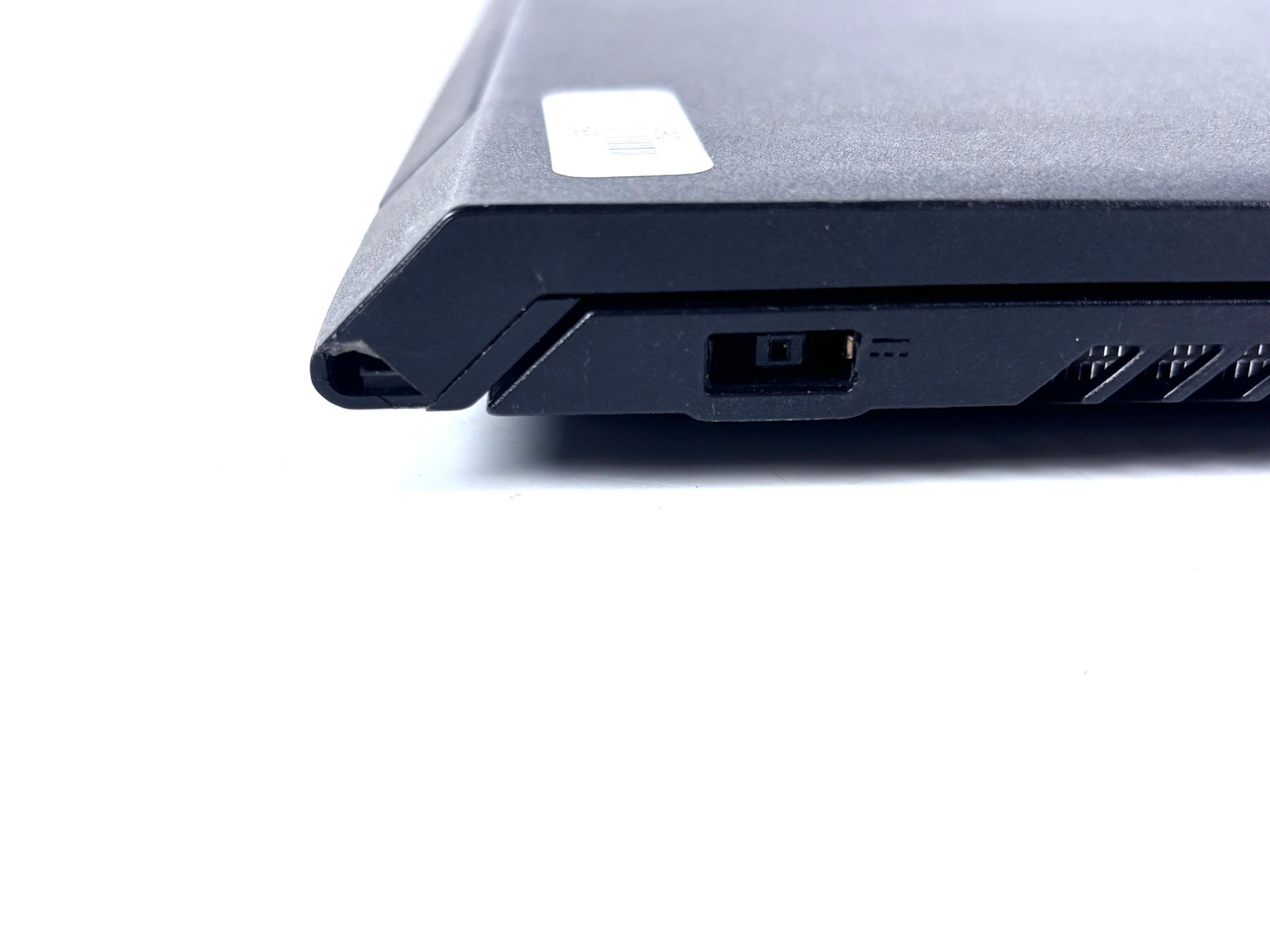 Lenovo 80TL – 15.6″ 768×133, 2.3GHz i3, 4GB RAM, 256GB SSD, Windows 11